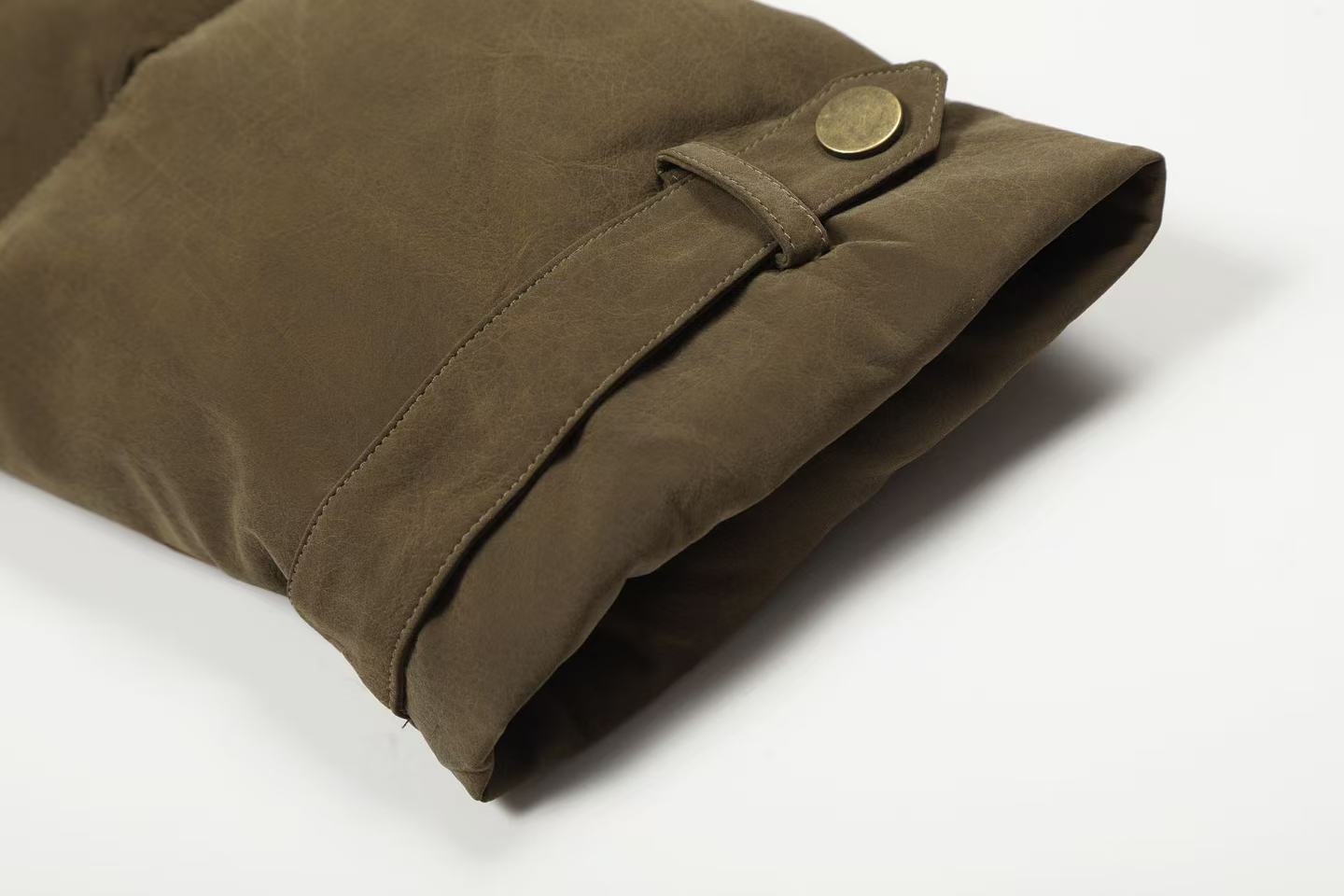 Faux-Fur Collar Work Jacket With Mock-Layer Design