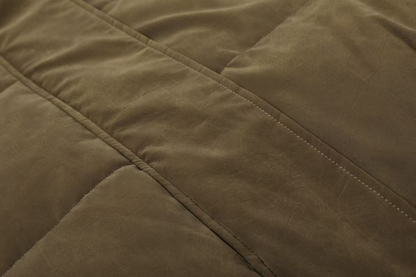 Faux-Fur Collar Work Jacket With Mock-Layer Design