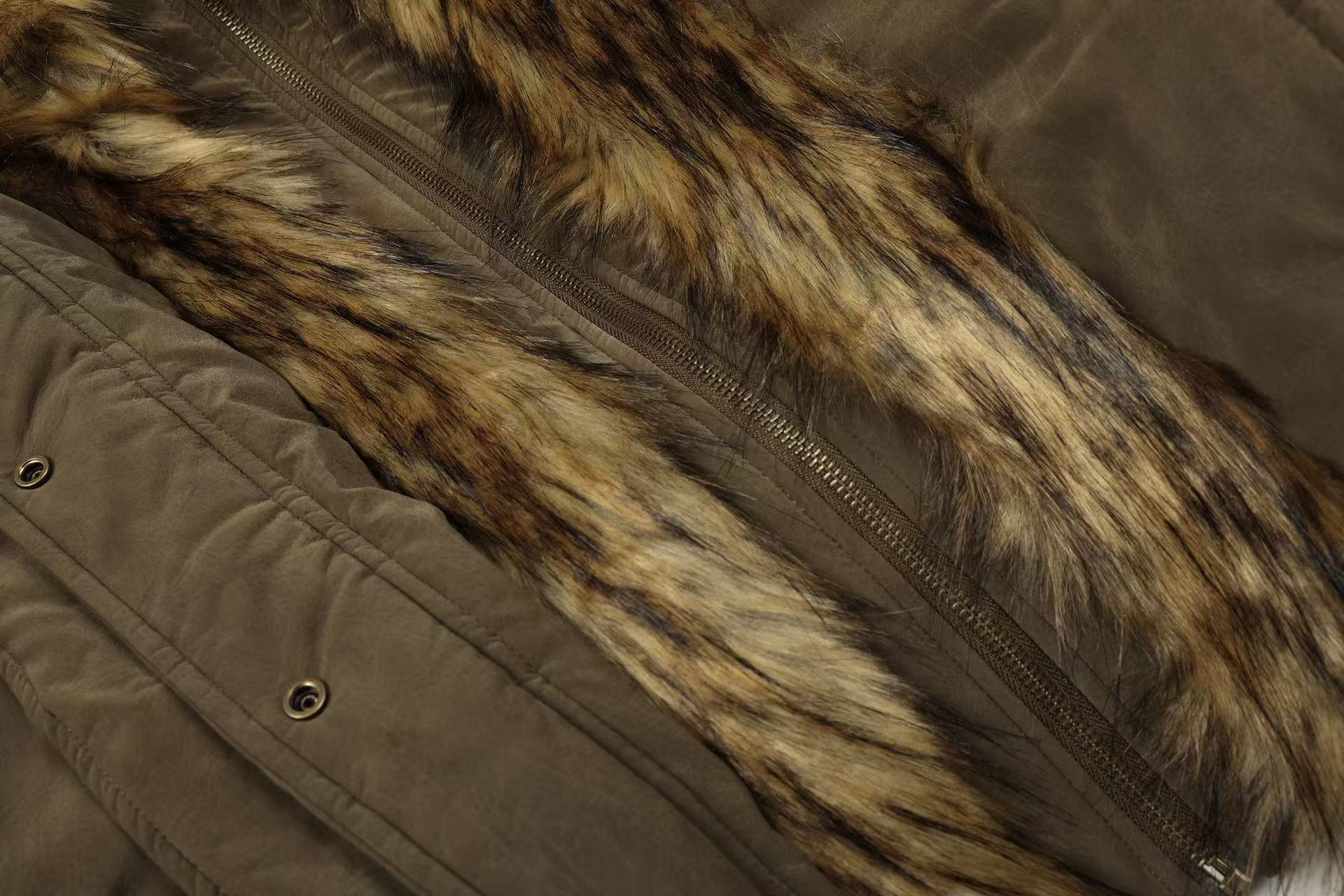 Faux-Fur Collar Work Jacket With Mock-Layer Design