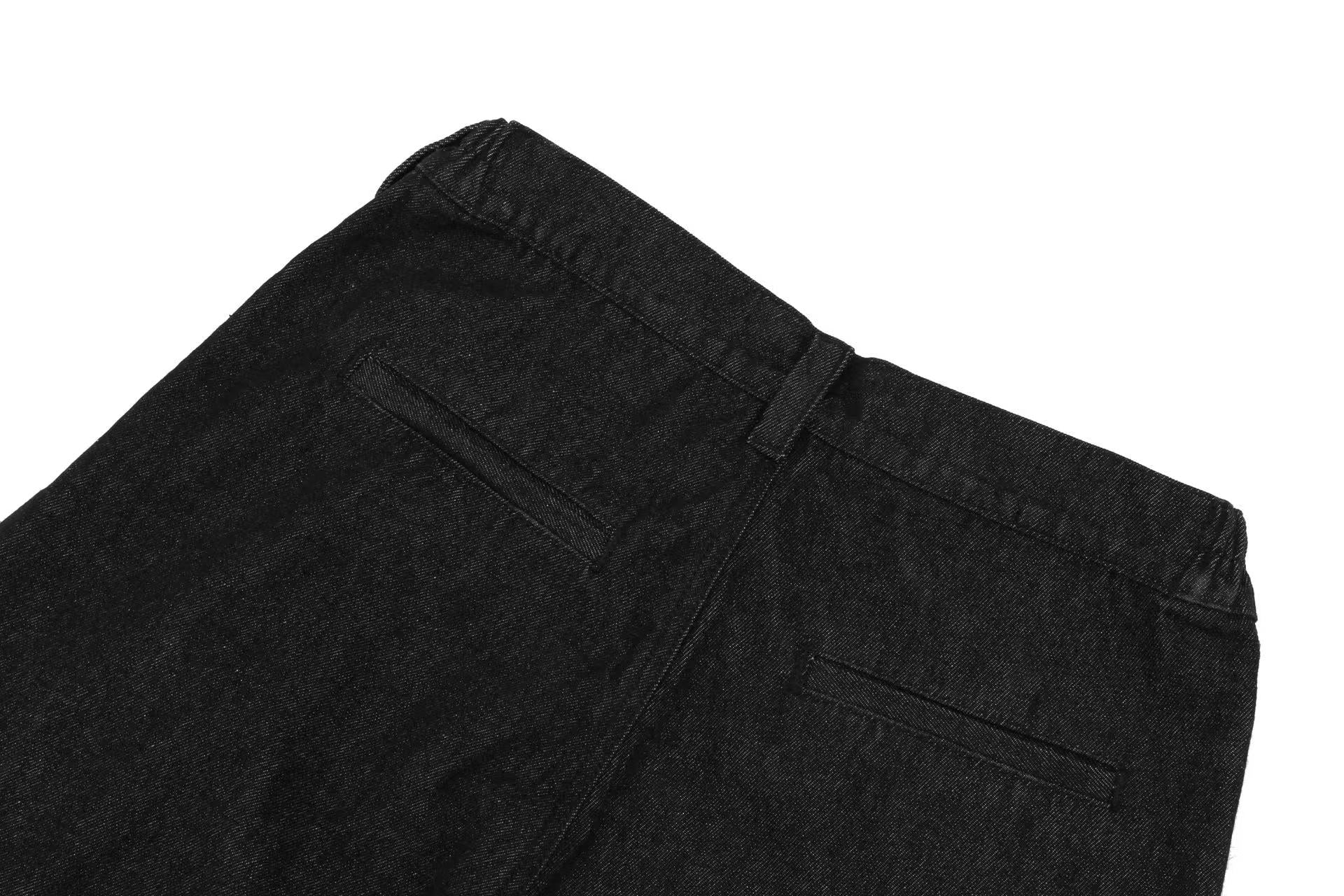 Clean Fit Wide-Leg Jeans