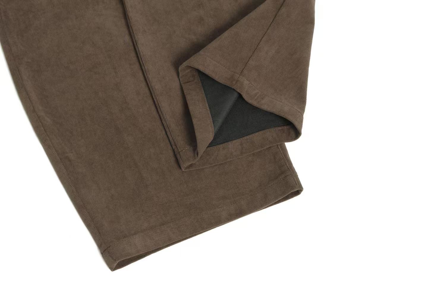 Clean Fit Vintage Wide-Leg Cargo Pants