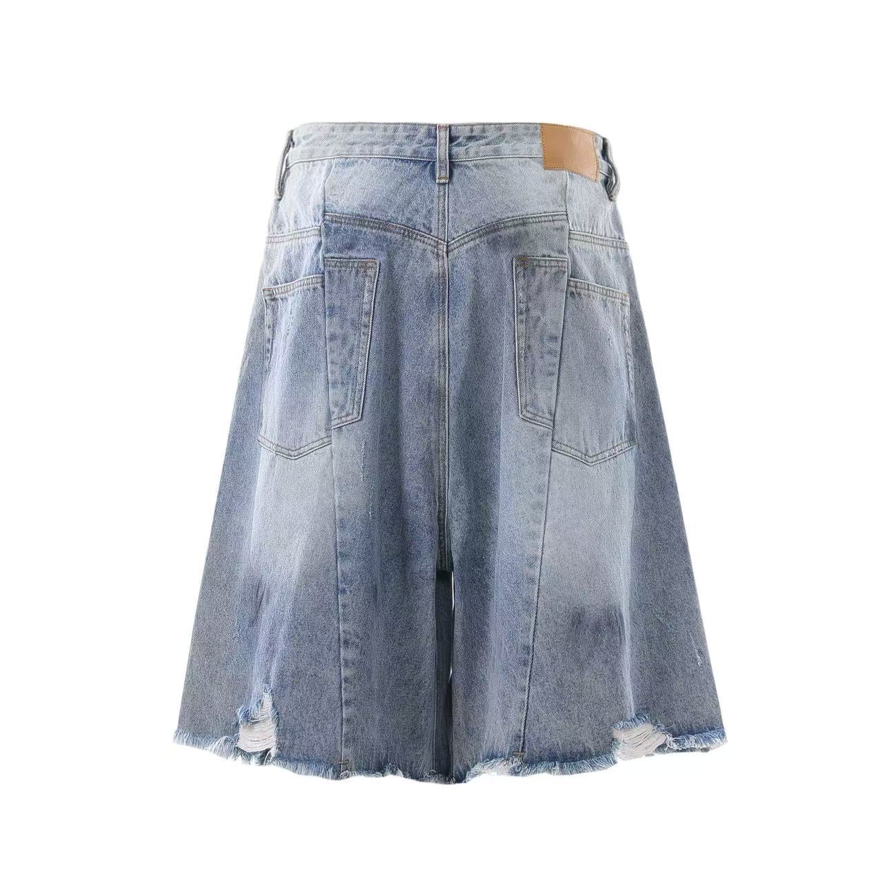 Distressed Washed  Wide-Leg Denim Jorts