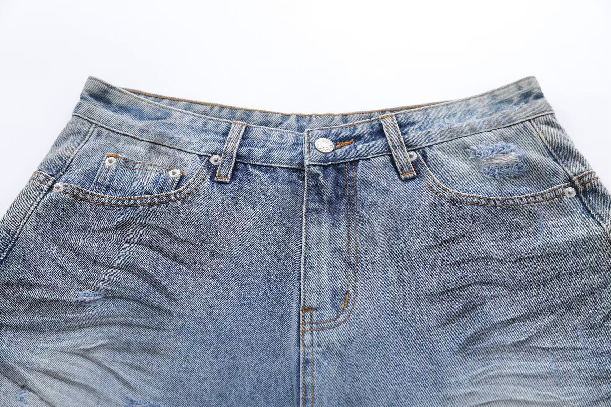 Distressed Washed  Wide-Leg Denim Jorts