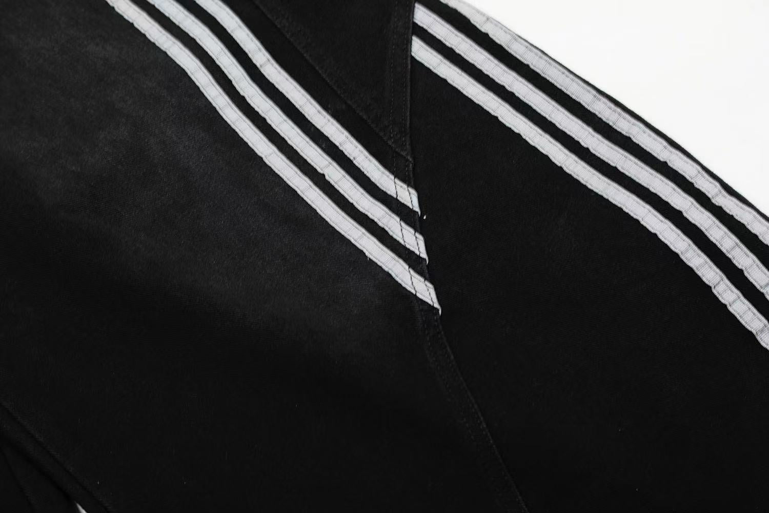 Contrast Striped Stitching Baggy Jeans