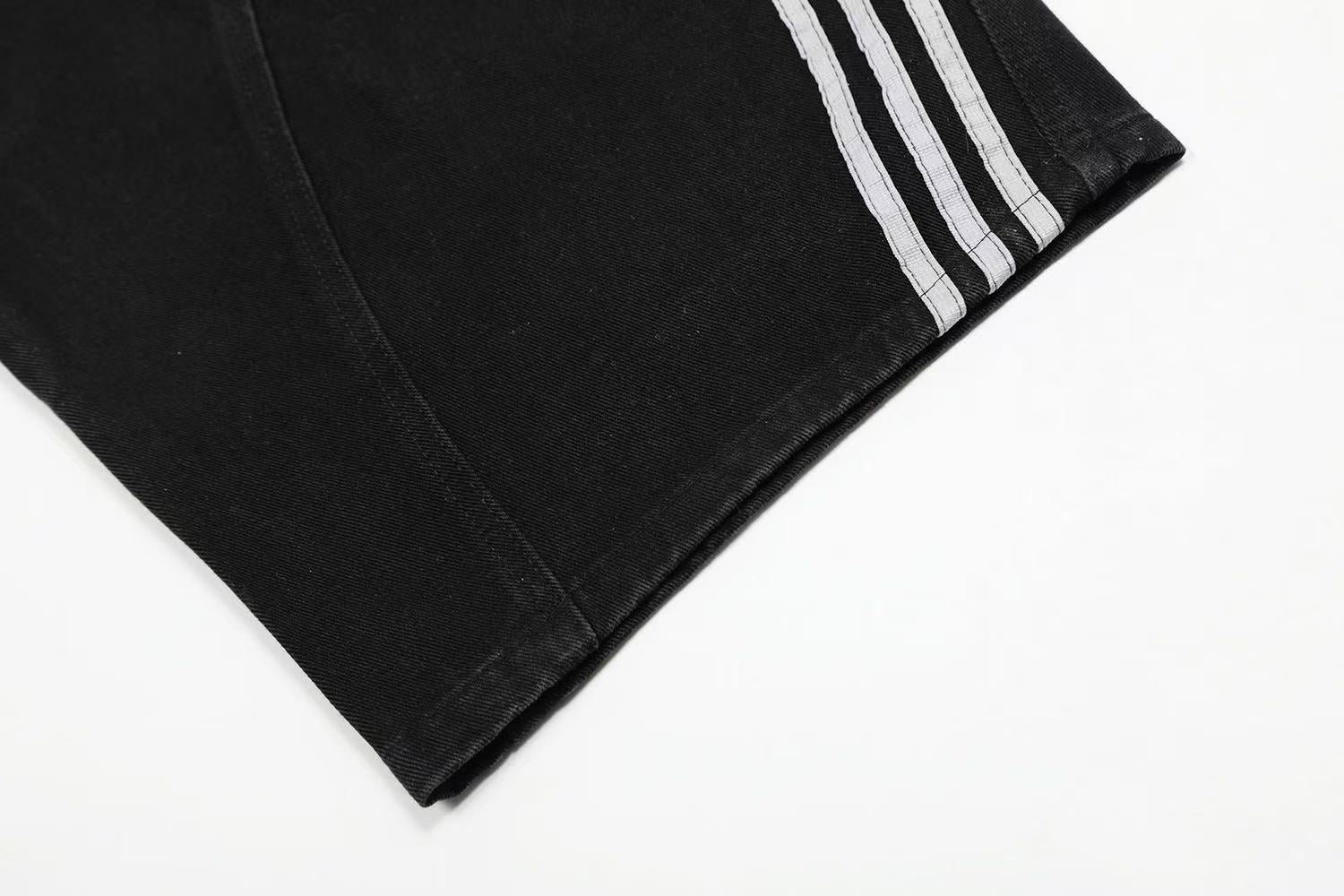 Contrast Striped Stitching Baggy Jeans