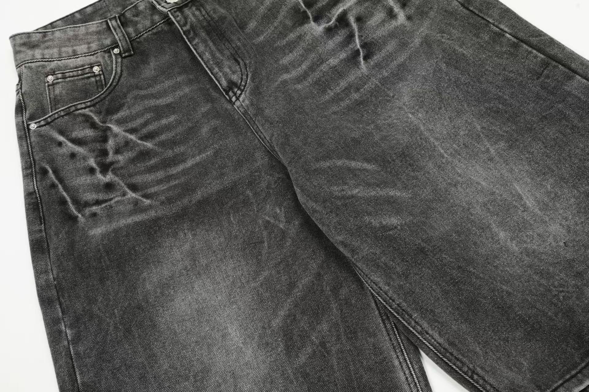 Distressed Washed Wide-Leg Jorts