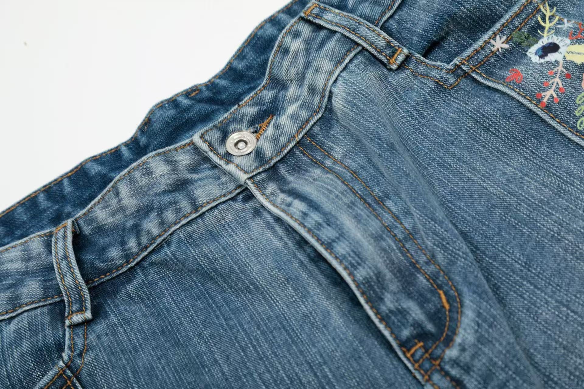 Floral Embroidered Washed Wide-Leg Jorts