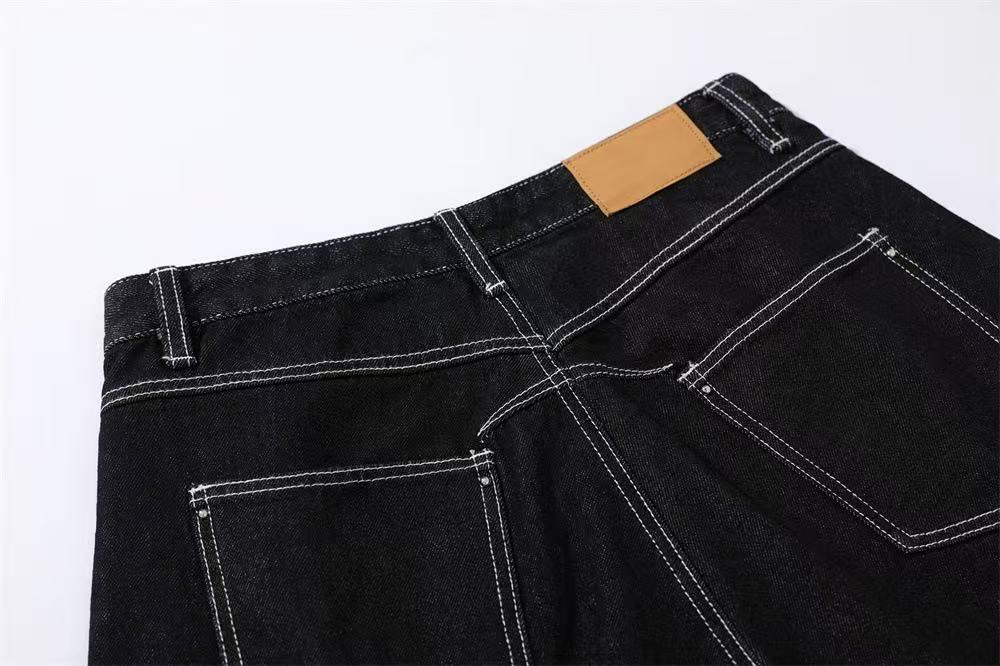 Contrast Stitch Wide-Leg Jorts