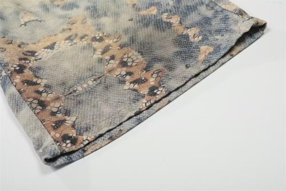 Acid Washed Leopard Graphic Wide-Leg Jorts