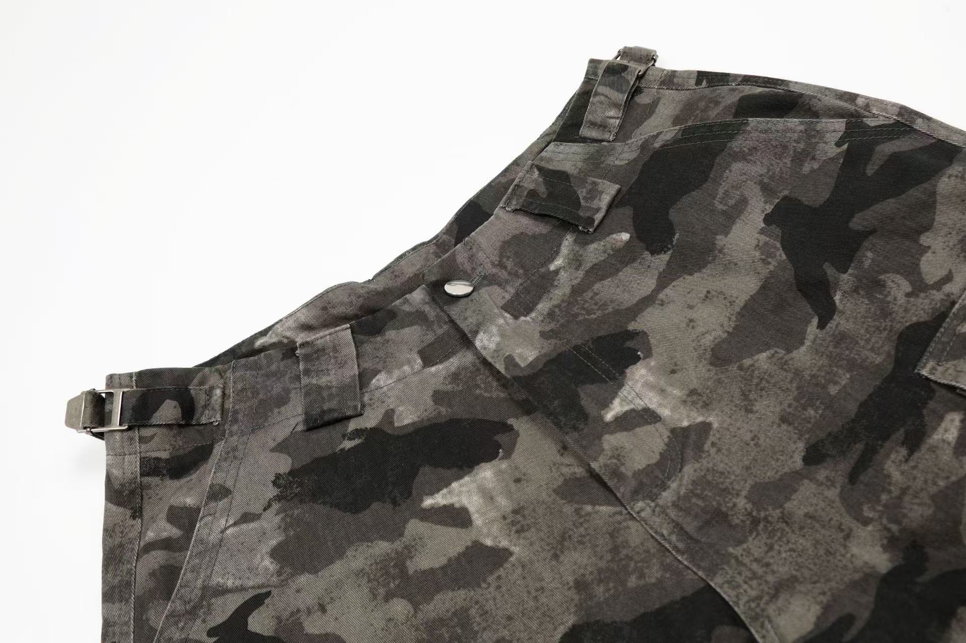 Camo Wide-Leg Knee-Length Jorts