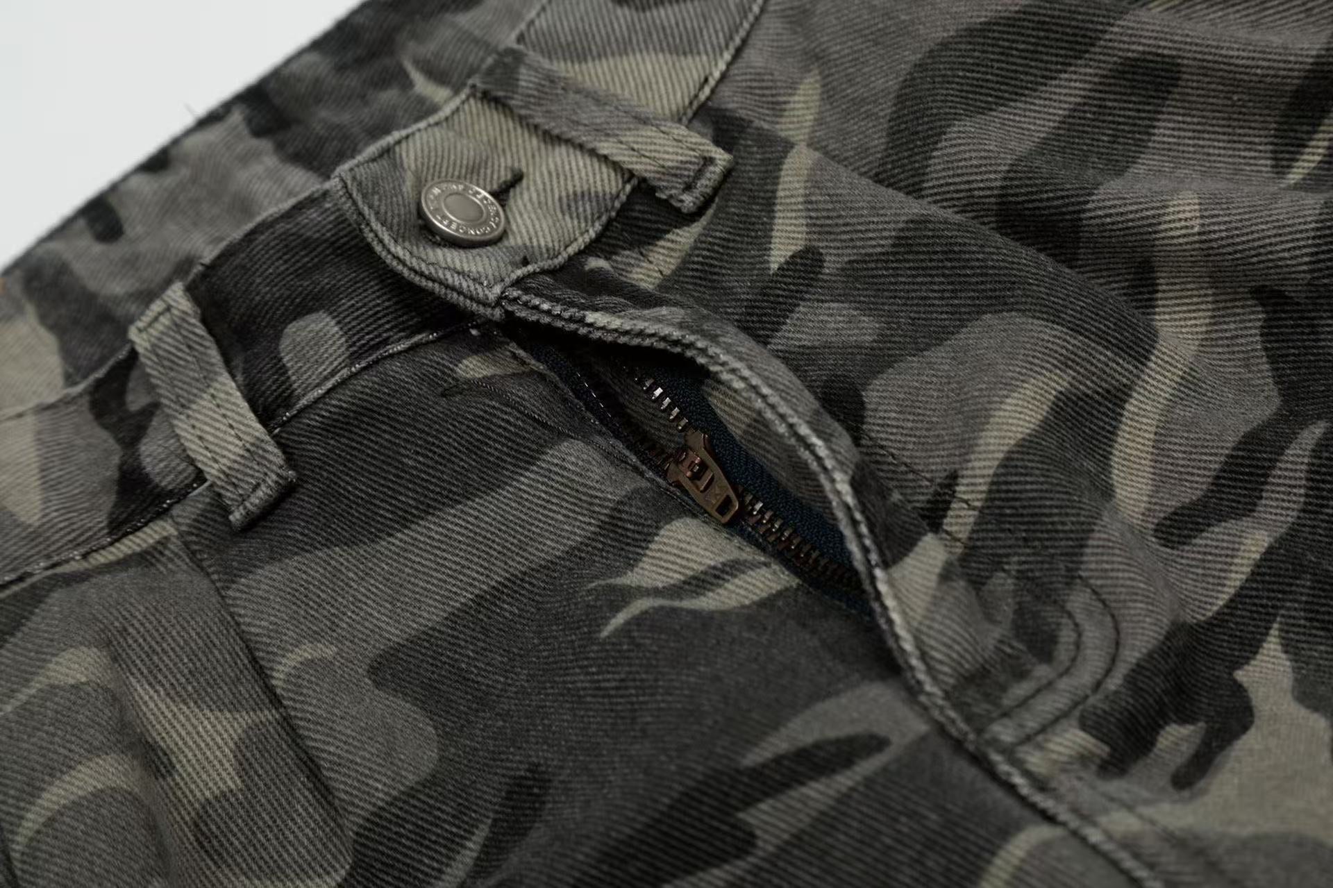 Camo Wide-Leg Knee-Length Jorts