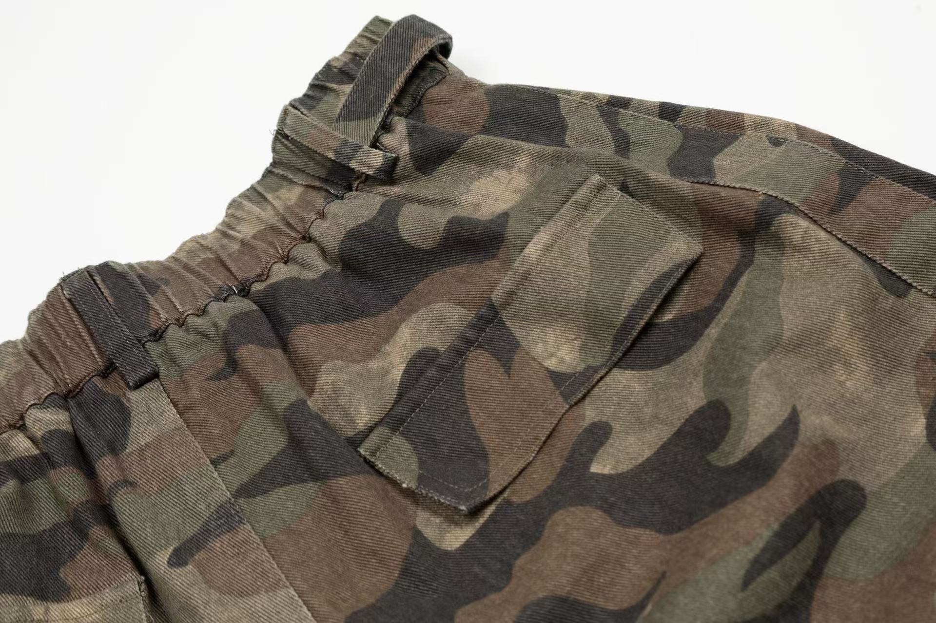 Camo Wide-Leg Knee-Length Jorts