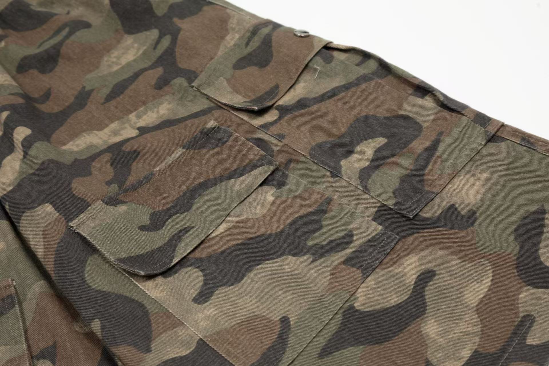 Camo Wide-Leg Knee-Length Jorts