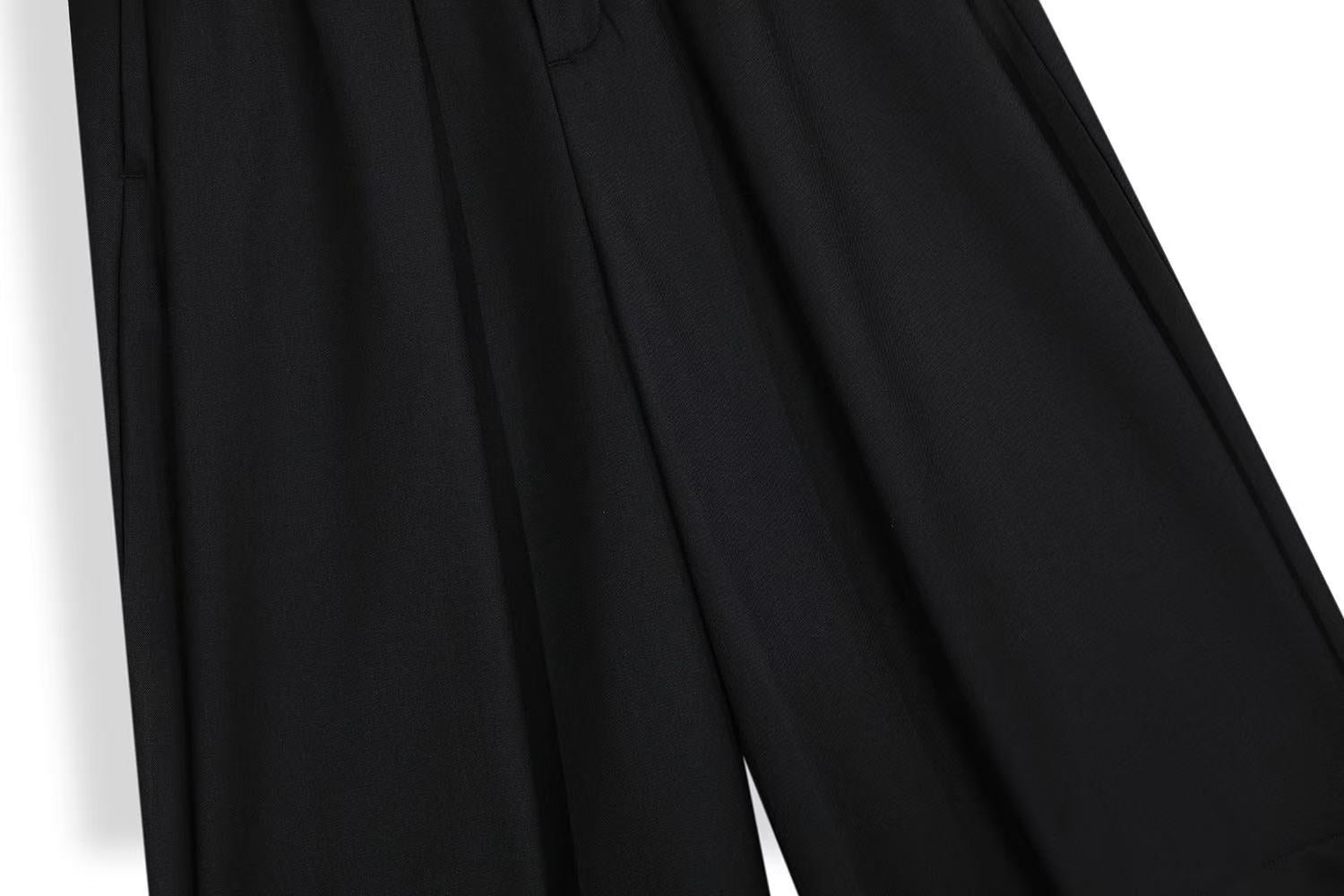 Streetwear Clean-Fit Wide-Leg Shorts