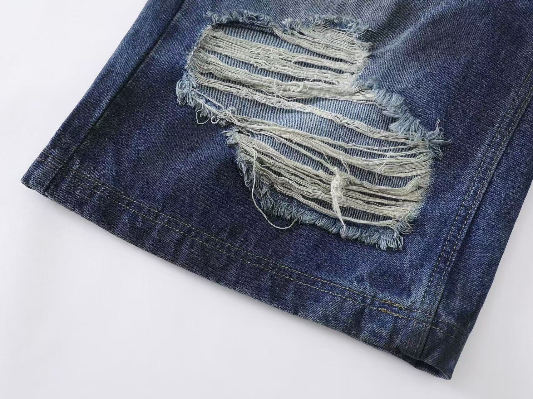 Distressed Vintage Washed Wide-Leg Jorts