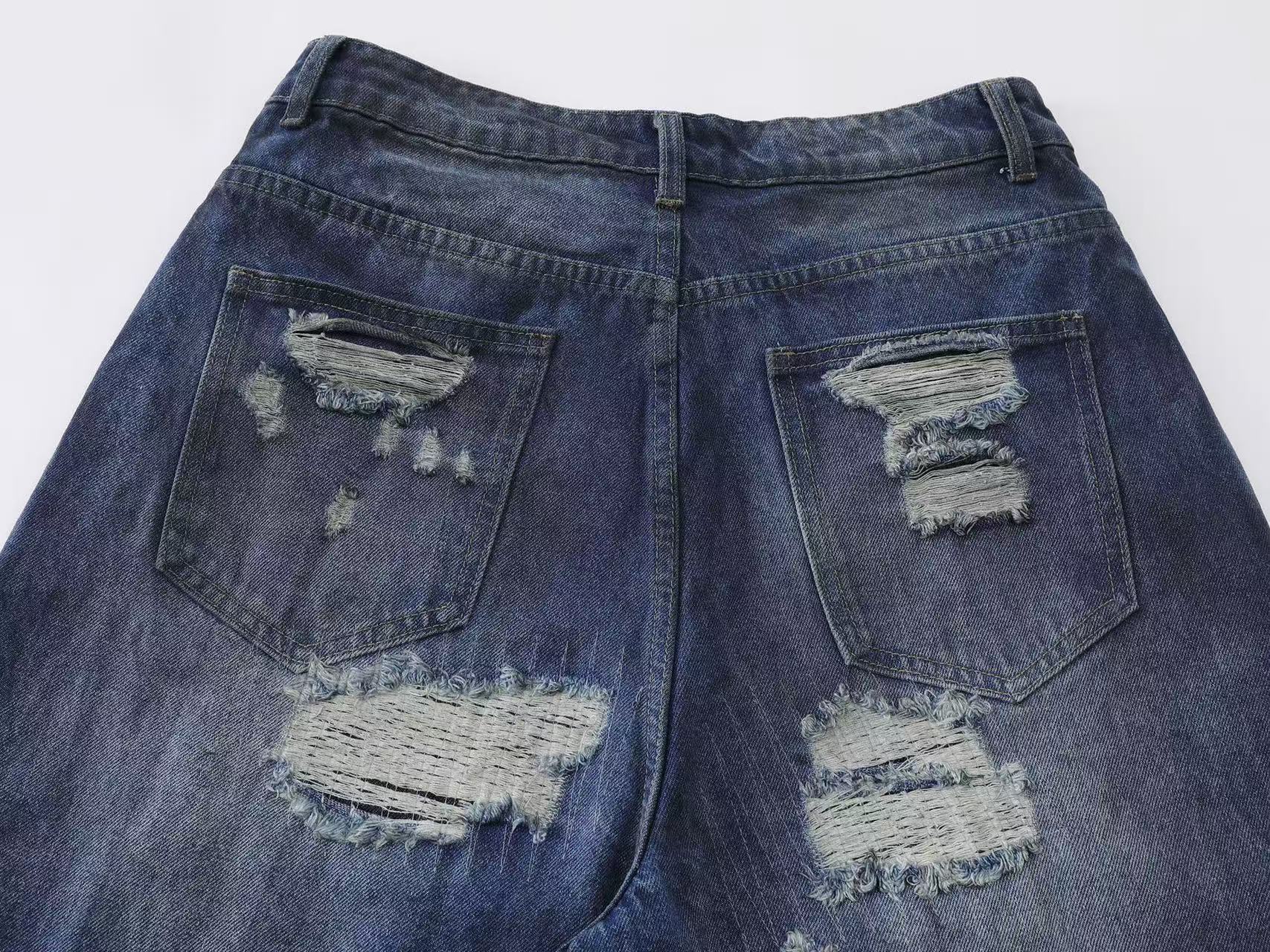 Distressed Vintage Washed Wide-Leg Jorts