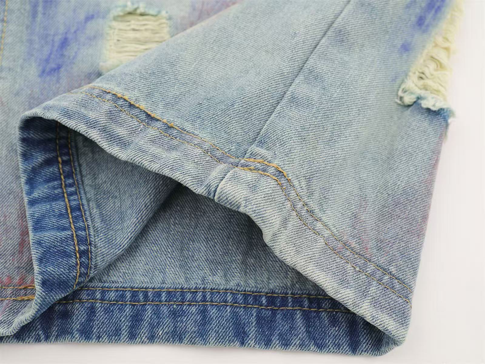 Graffiti Distressed Vintage Wide-Leg Jorts