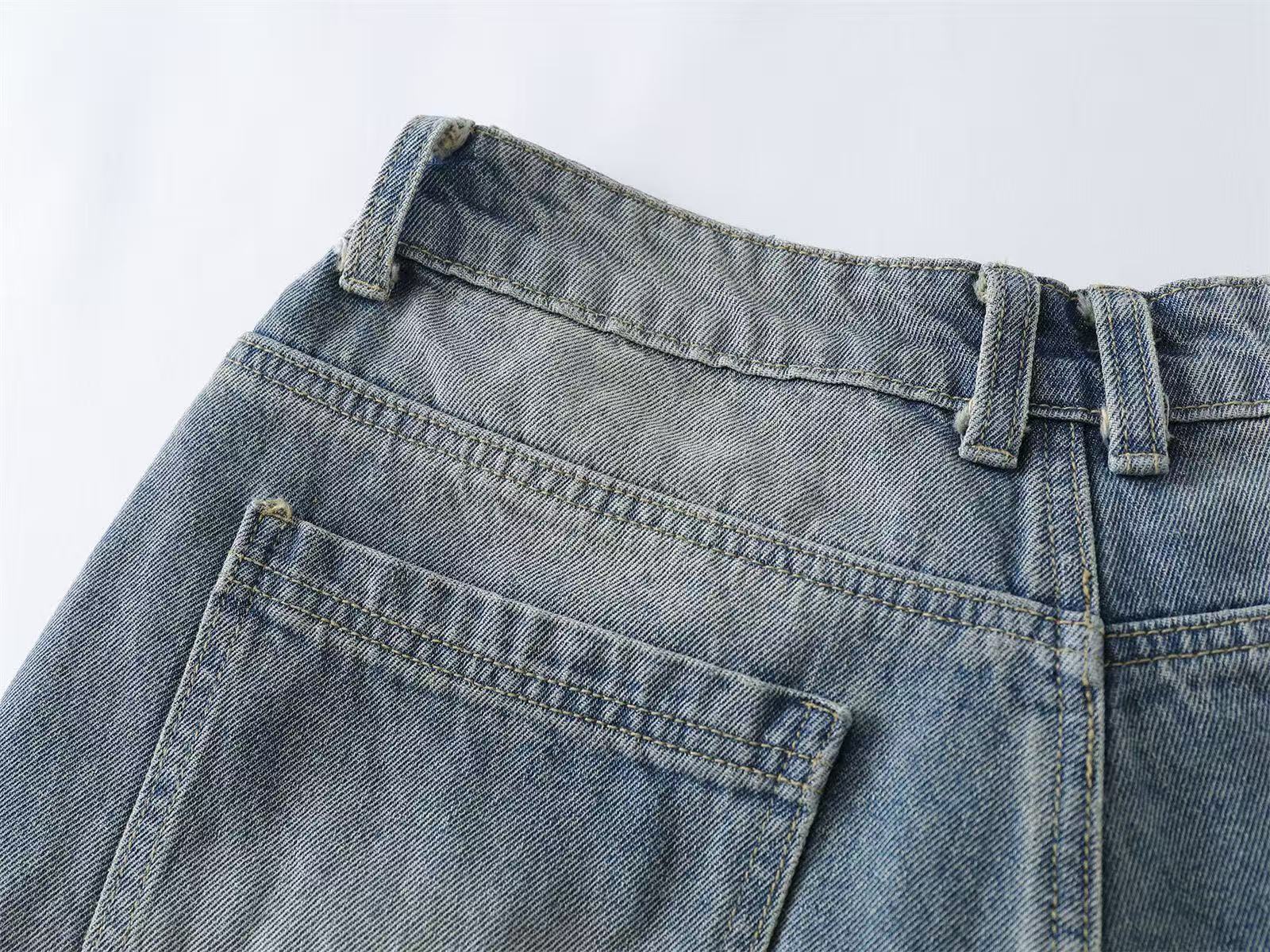Distressed Vintage Washed Wide-Leg Jorts