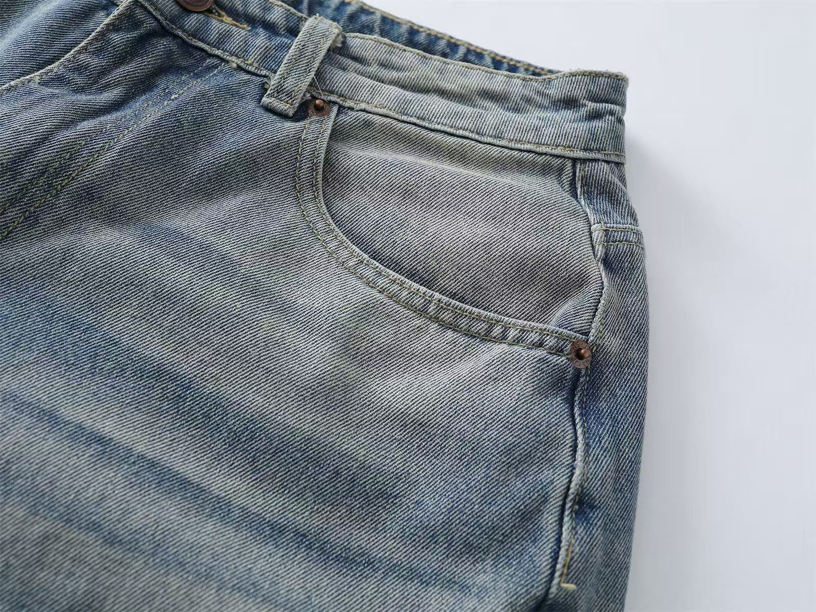Distressed Vintage Washed Wide-Leg Jorts