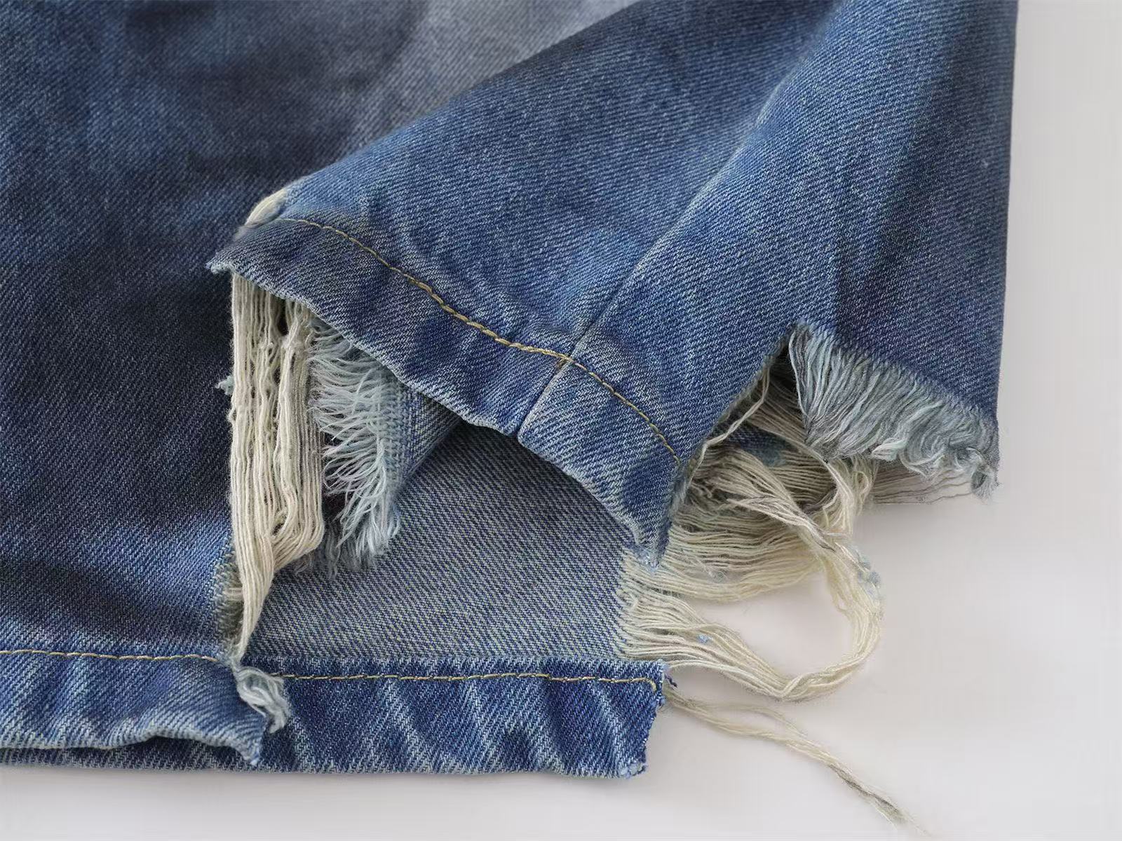 Distressed Vintage Washed Baggy Wide-Leg Jorts