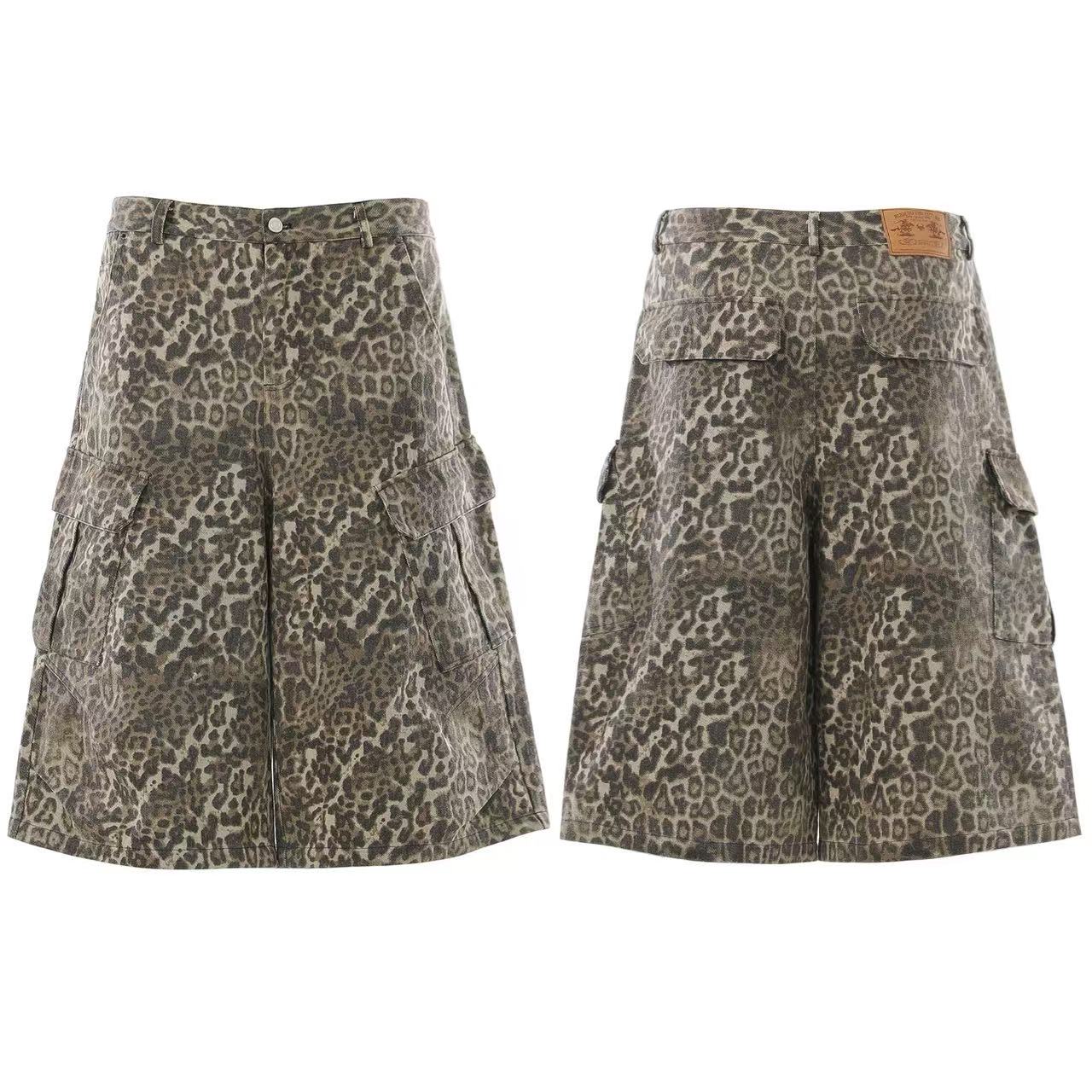 Vintage Leopard Print Wide-Leg Jorts