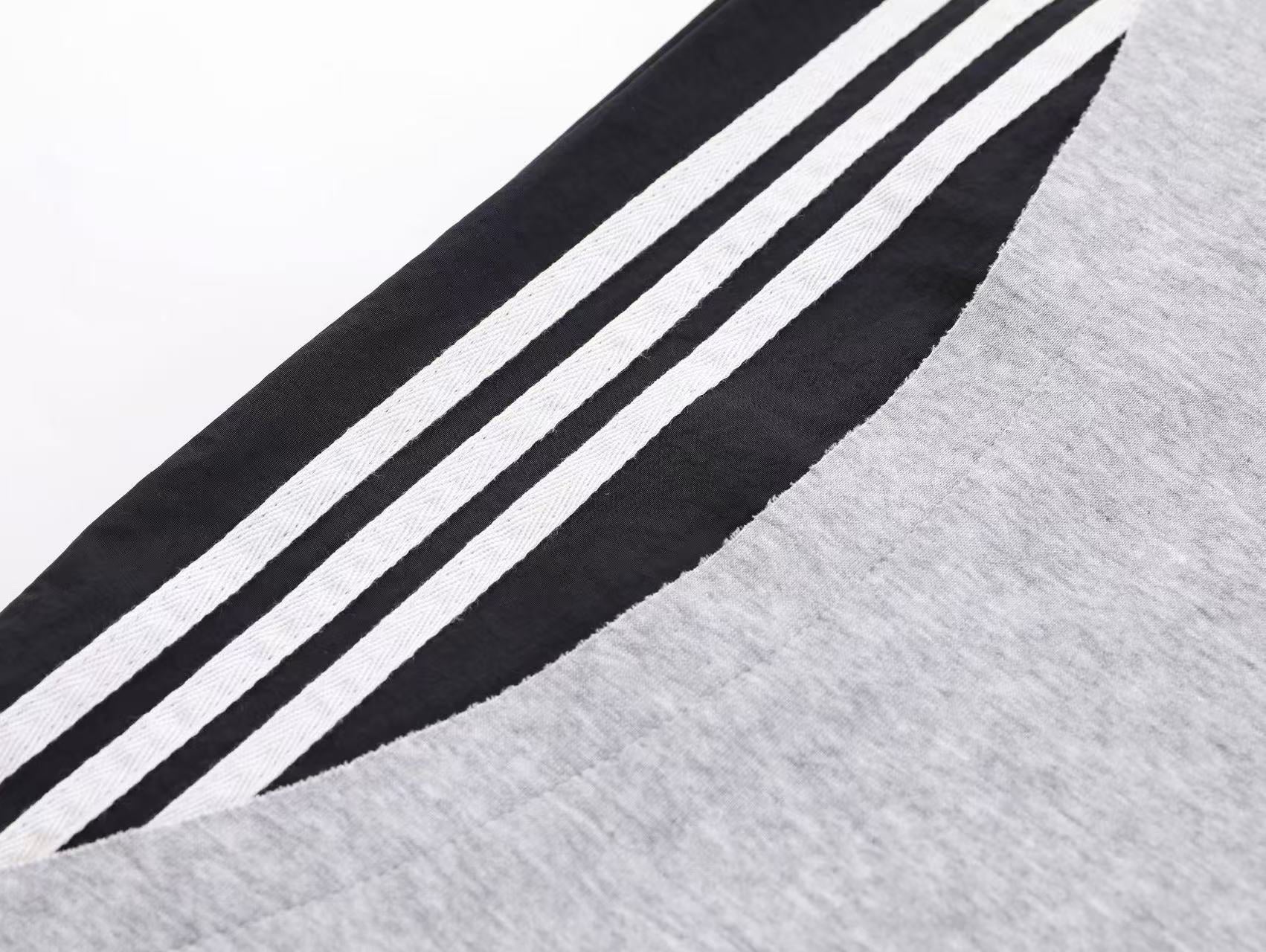 Streetwear Side Stripe Baggy Wide-Leg Sweatpants
