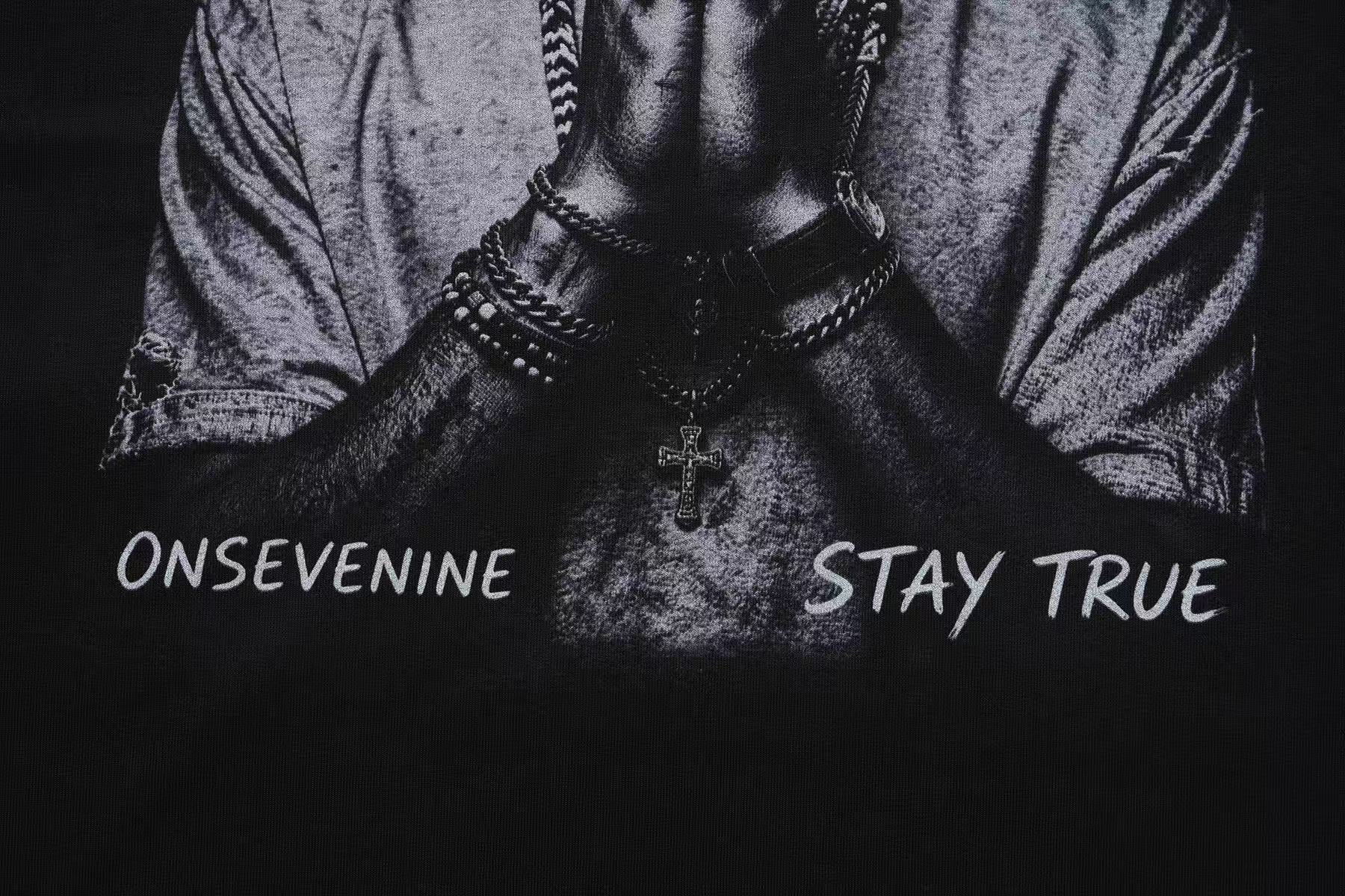 Streetwear Pray Hands Print T-Shirt