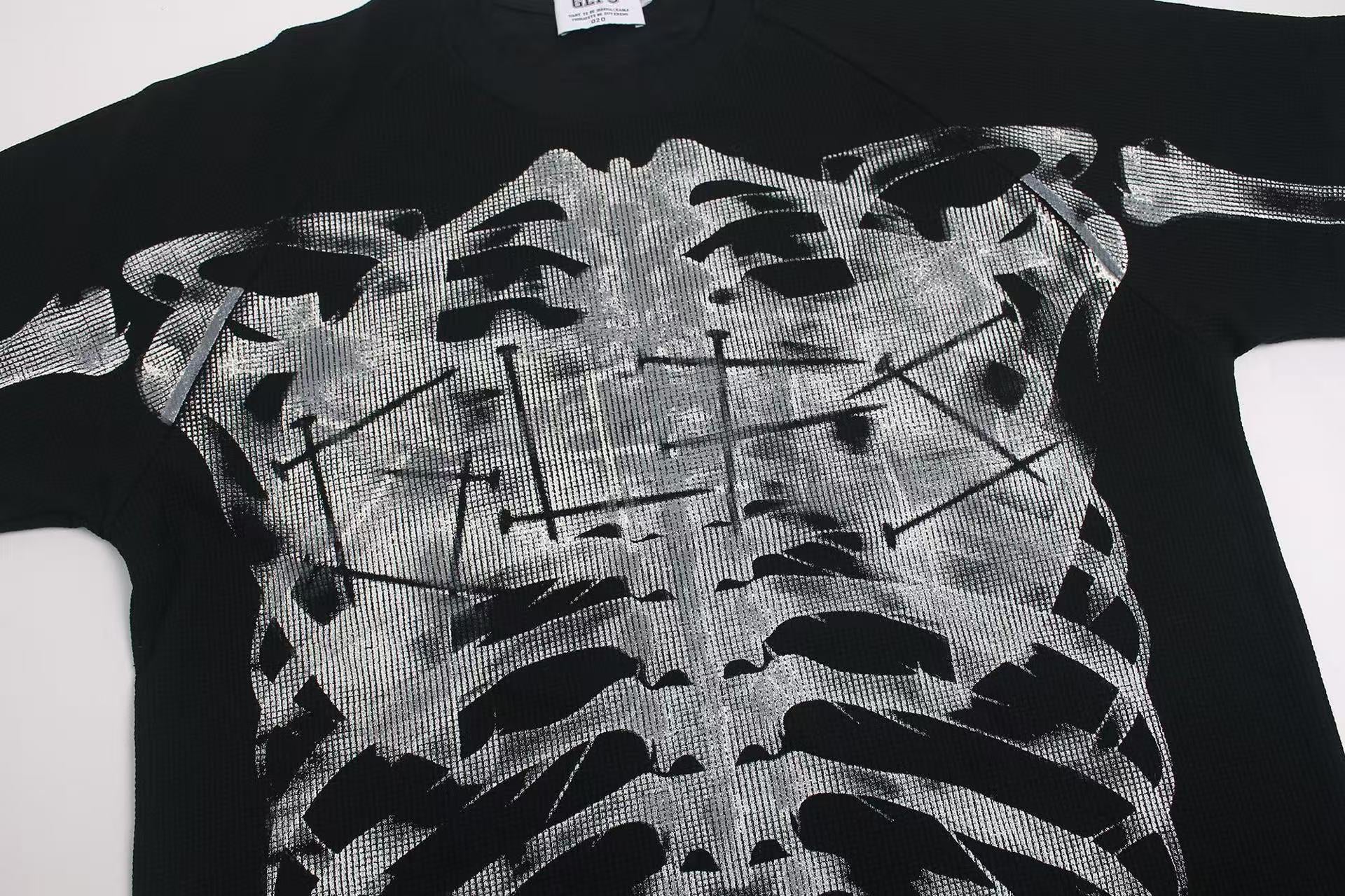 Streetwear Waffle Nail Through Skeleton Print T-Shirt