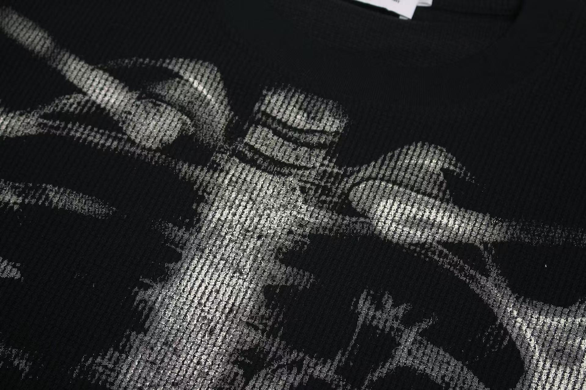 Streetwear Waffle Skeleton Print T-Shirt