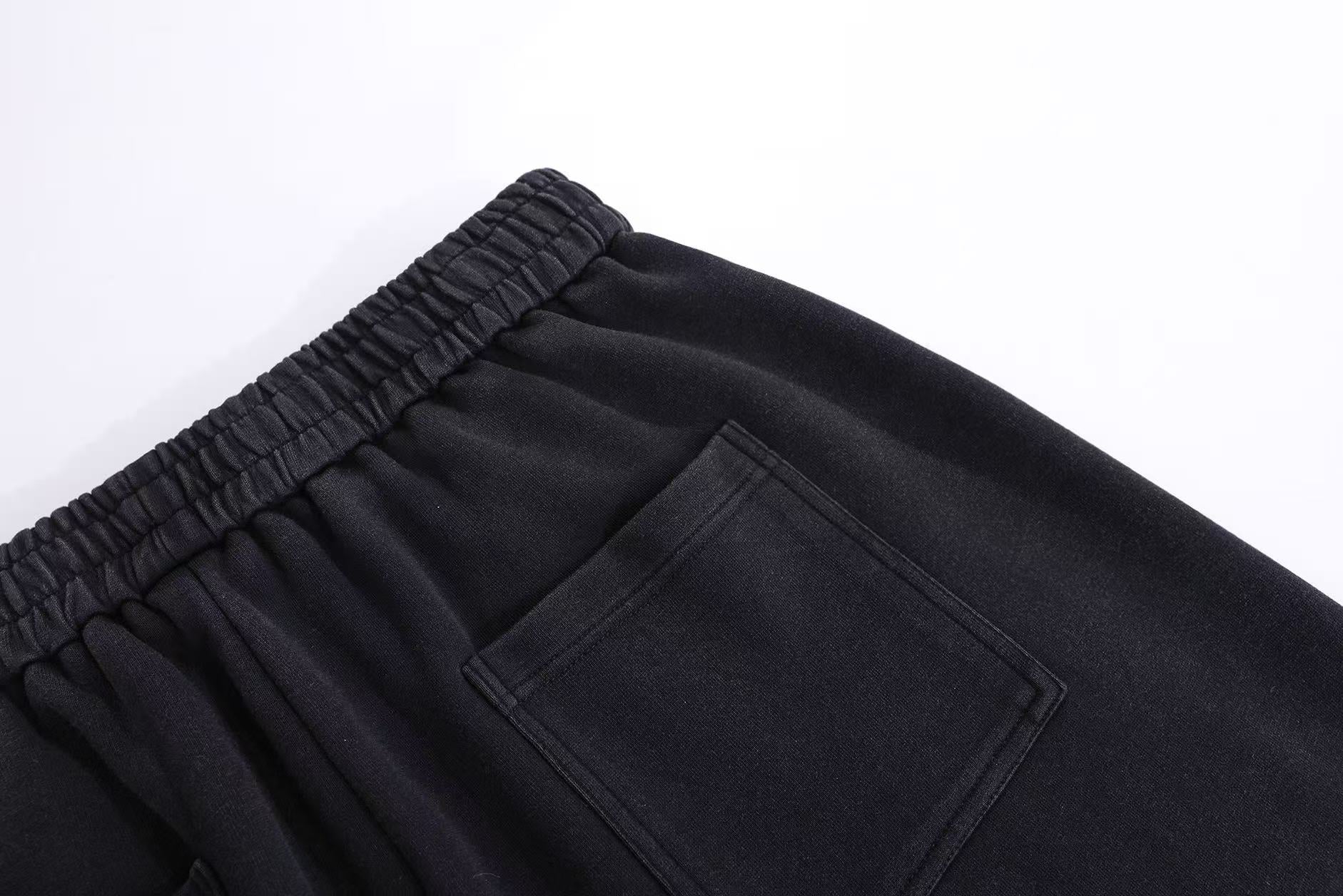 Wing Print Wide-Leg Sweatpants