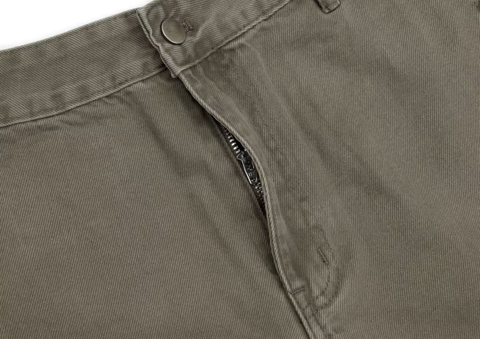 Wide-Leg Baggy Cargo Pants