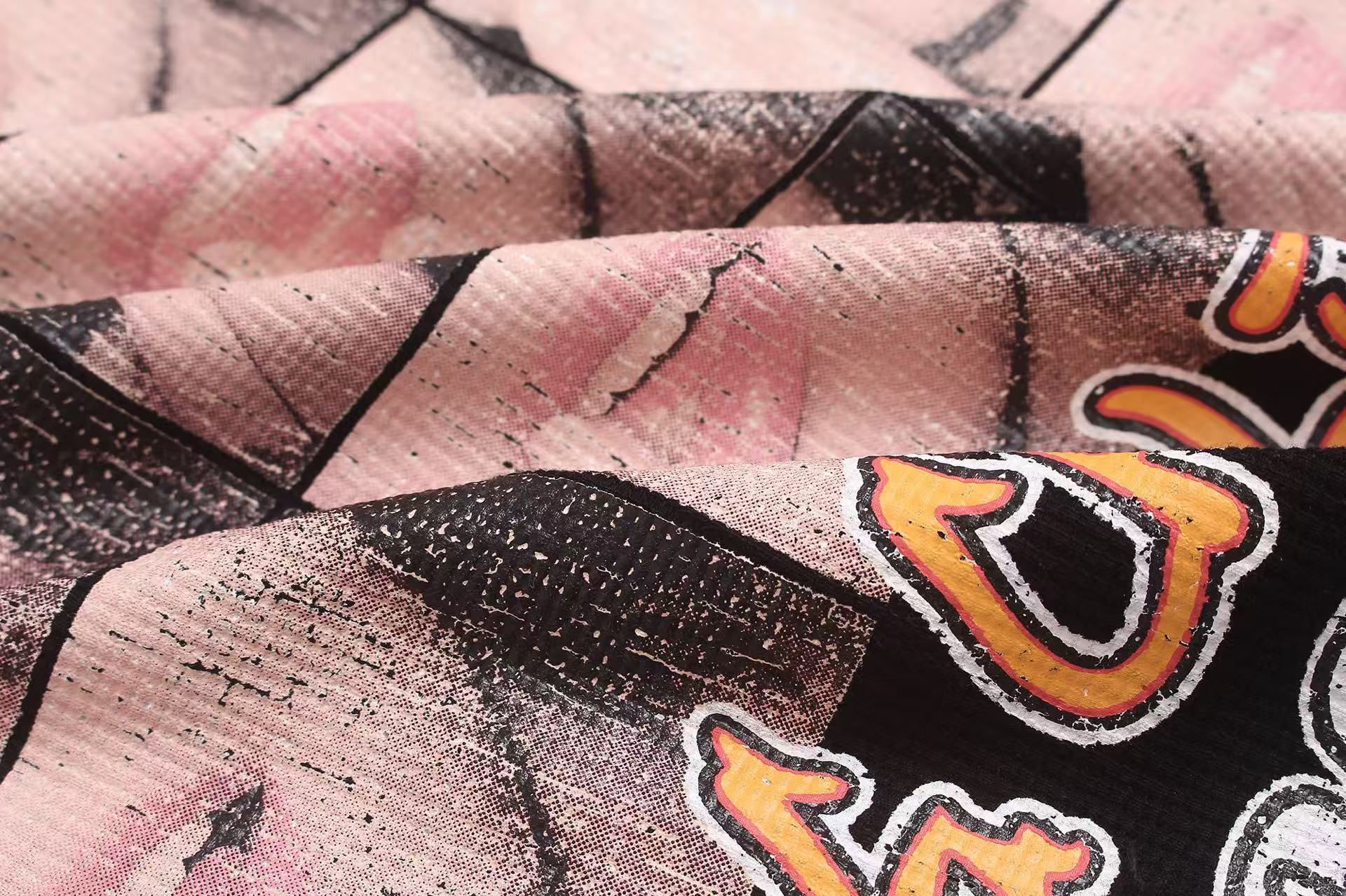 Rivet Collar Portrait Print Waffle Knit Long Sleeve