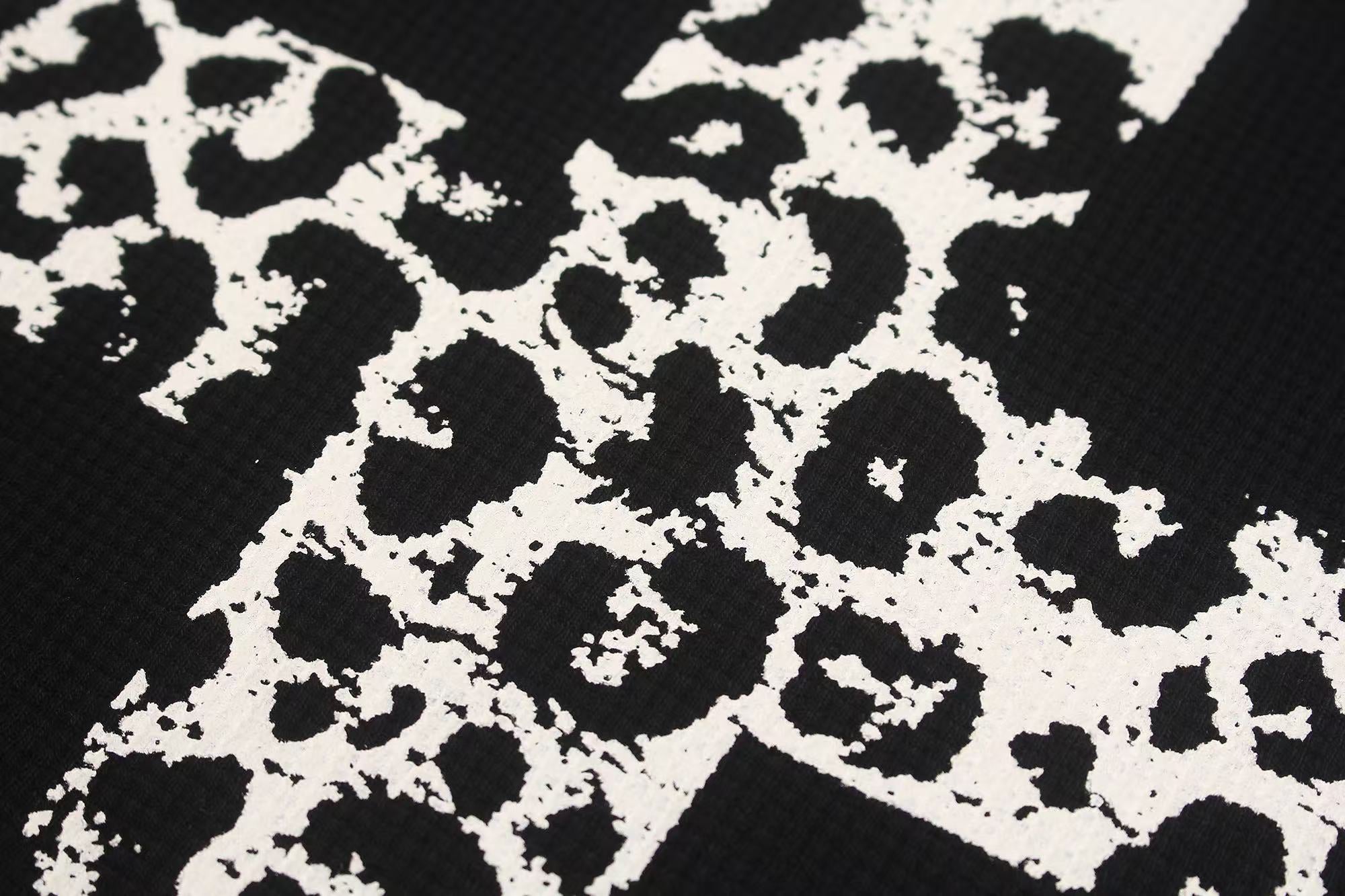 Studded Collar Leopard-Print Cross Waffle Knit Long Sleeve