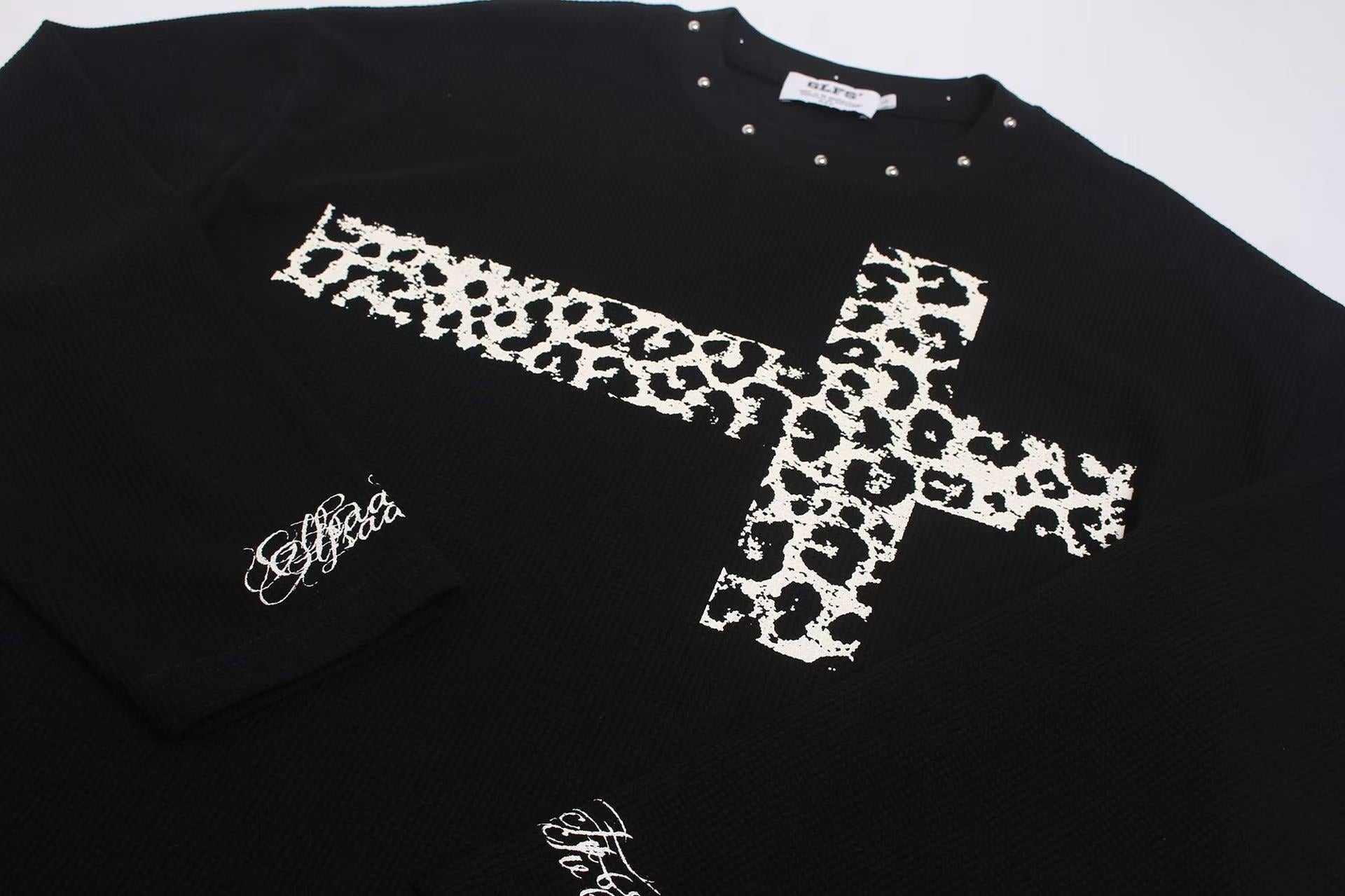 Studded Collar Leopard-Print Cross Waffle Knit Long Sleeve