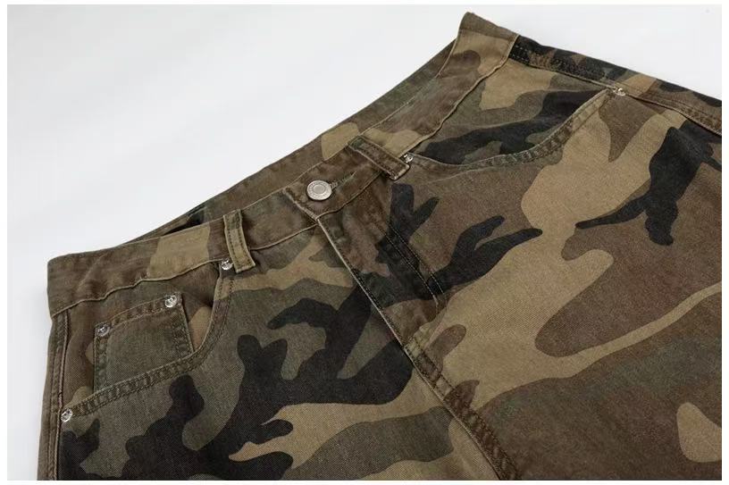 Unisex Vintage Camo Multi-Pocket Wide-Leg Cargo Pants
