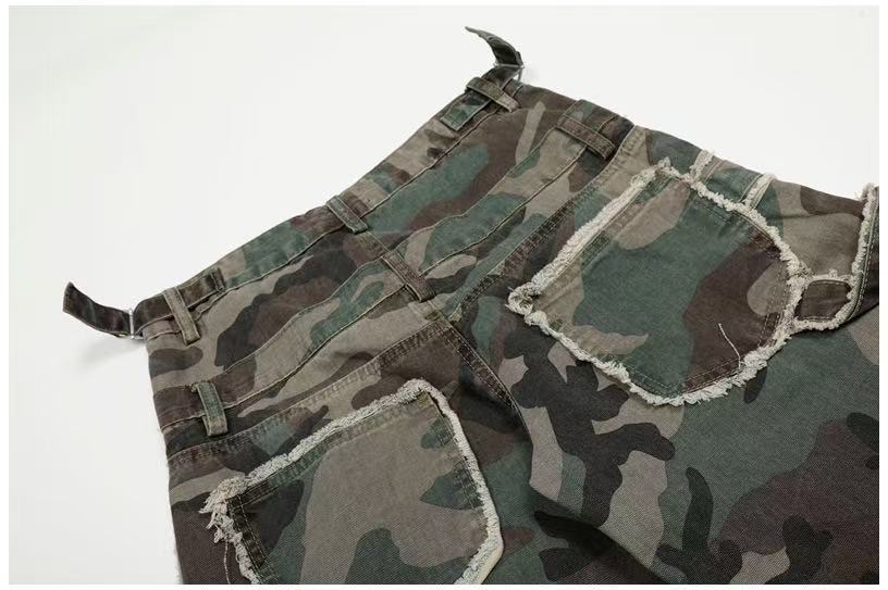 Camo Double Waist Frayed Edge Wide-Leg Cargo Pants