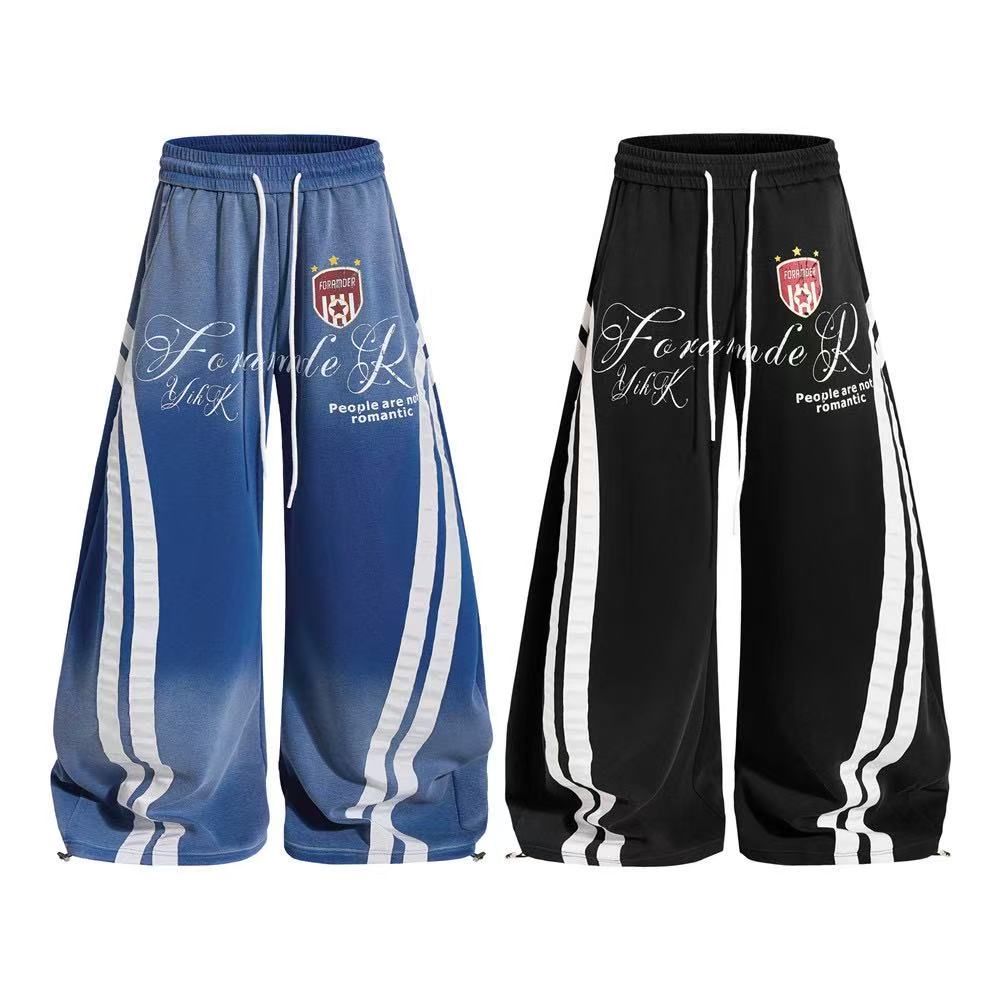 Vintage Faded Soccer Badge Print Wide-Leg Baggy Sweatpants