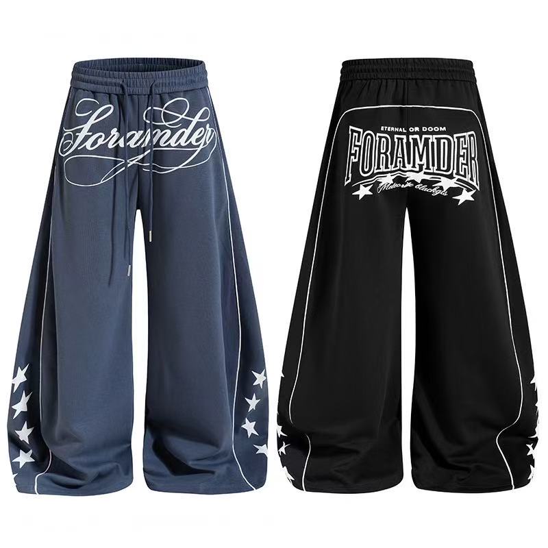 Cursive Text & Side Star Print Wide-Leg Sweatpants
