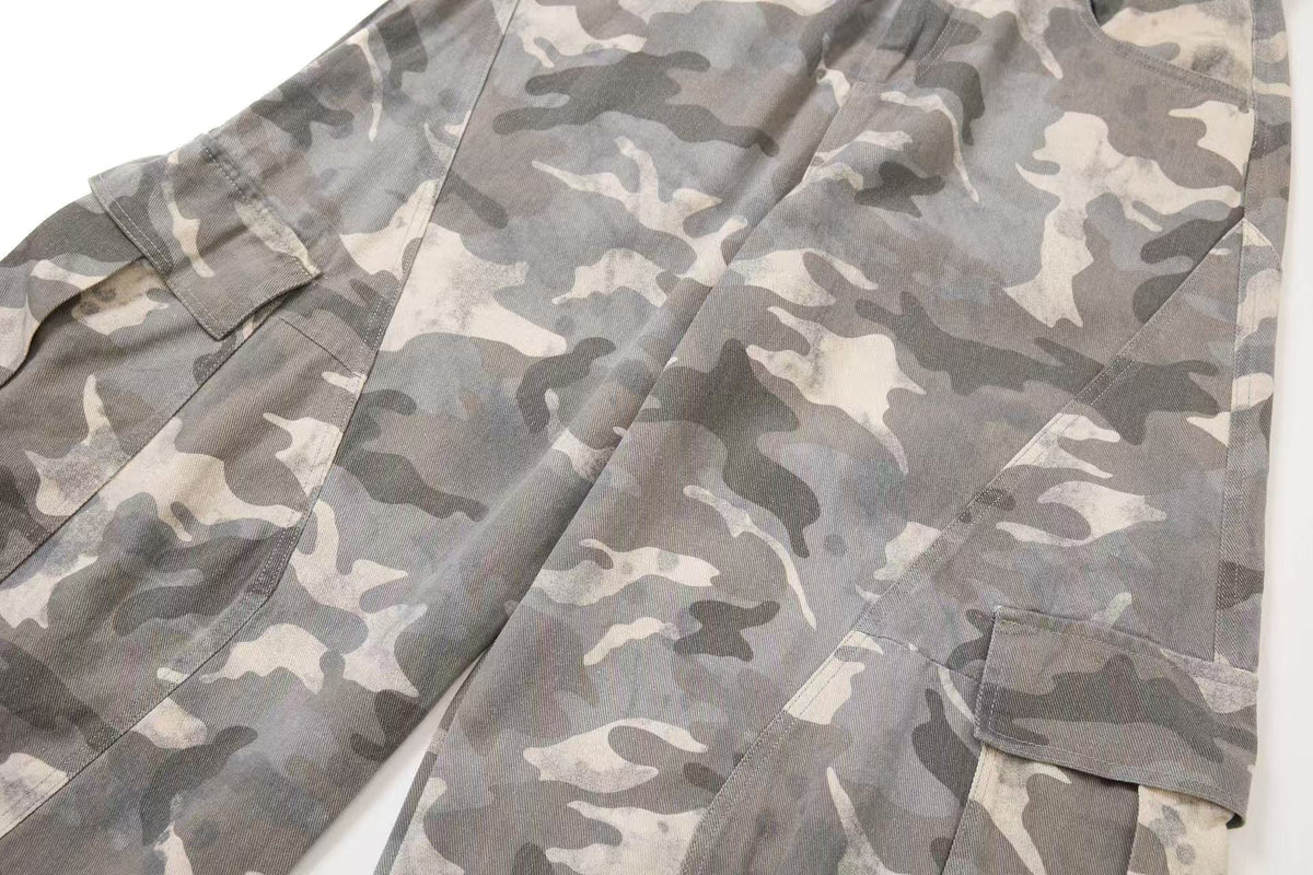 Snow Camo Seam Panel Multi-Pocket Baggy Wide Leg Cargo Pants