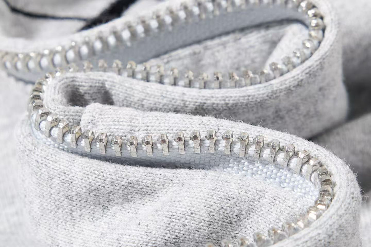 Cropped Cursive Script Print Zip-Up Hooded Jacket