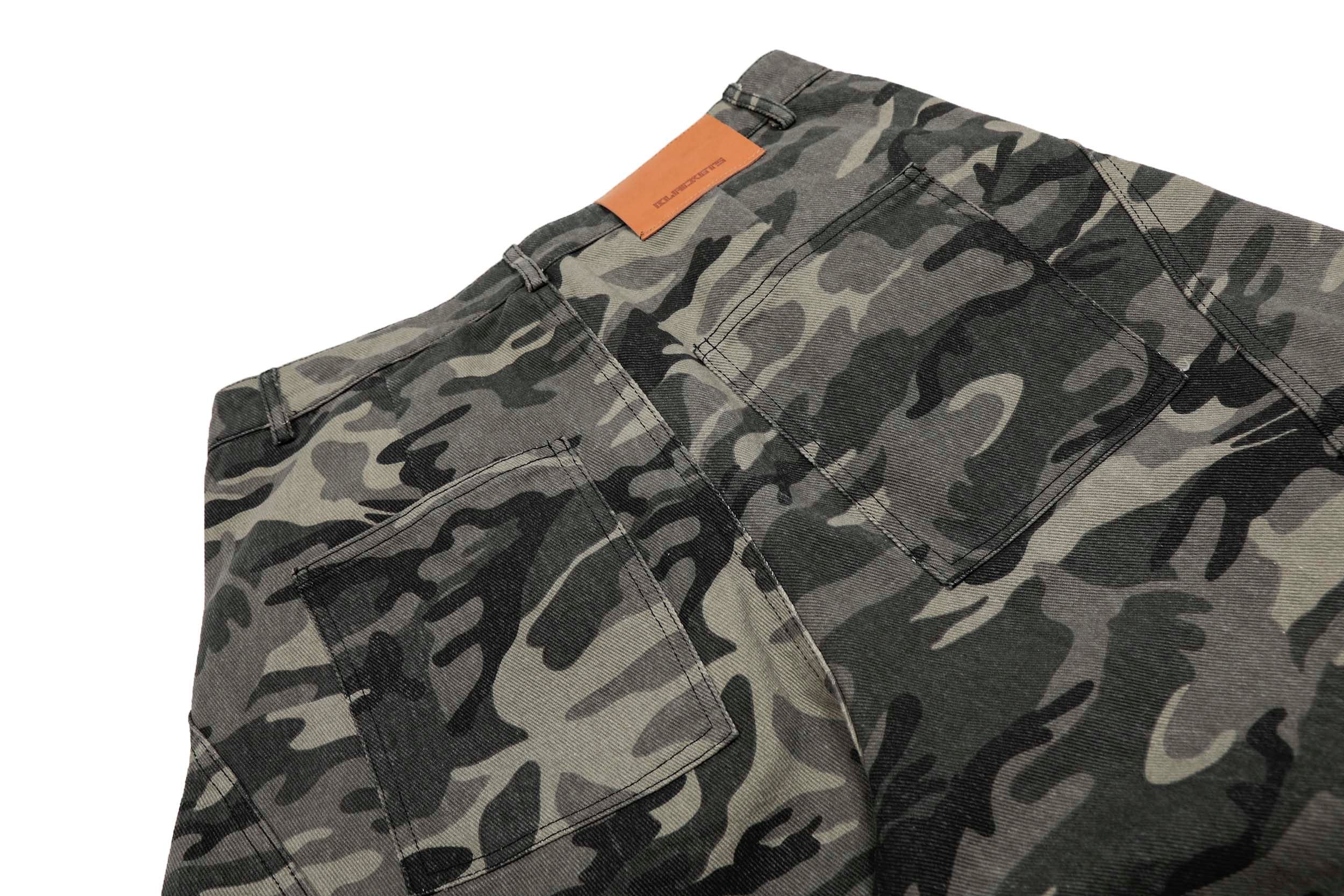 Camo Wide-Leg Knee-Length Shorts