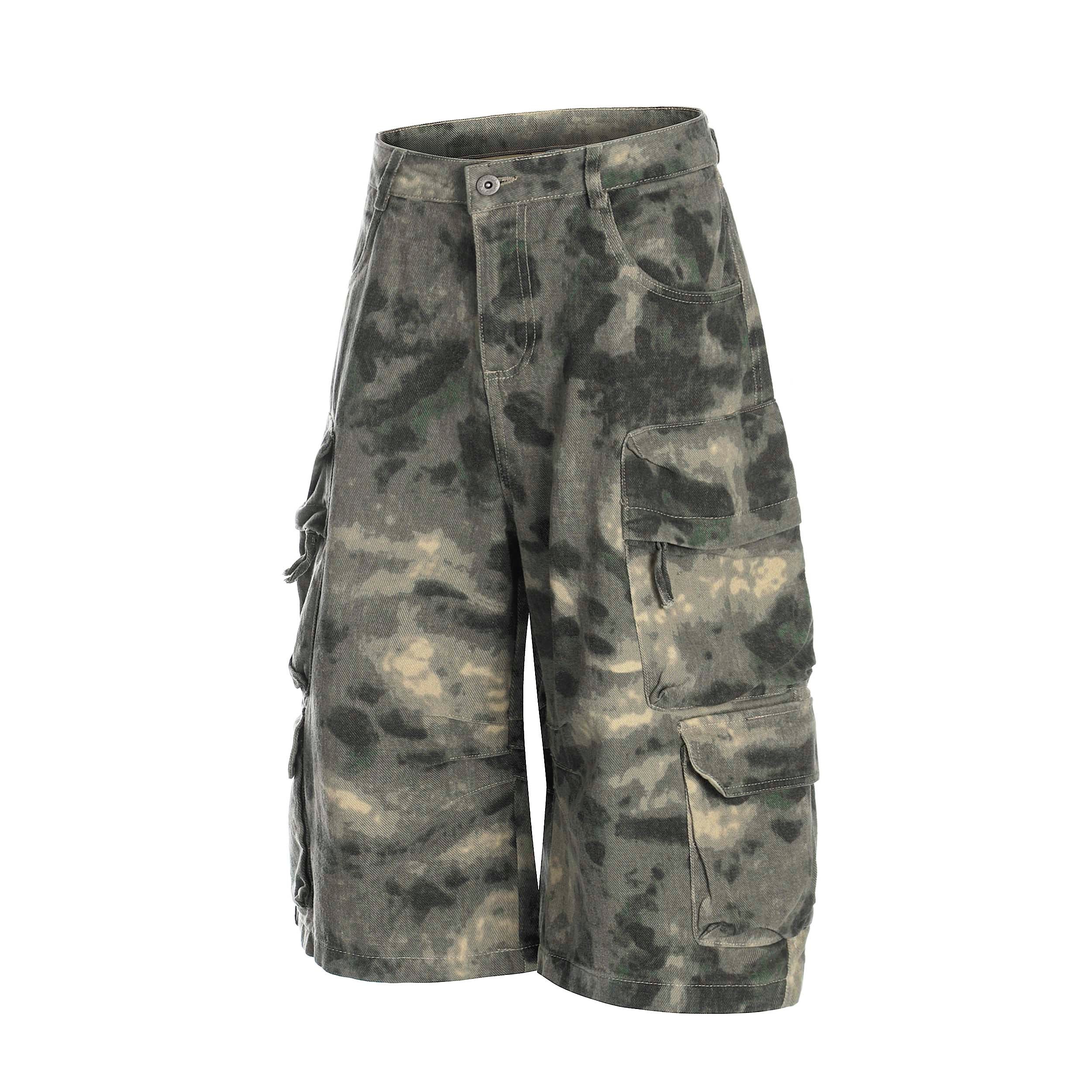 Camo Wide-Leg Cargo Knee-Length Shorts