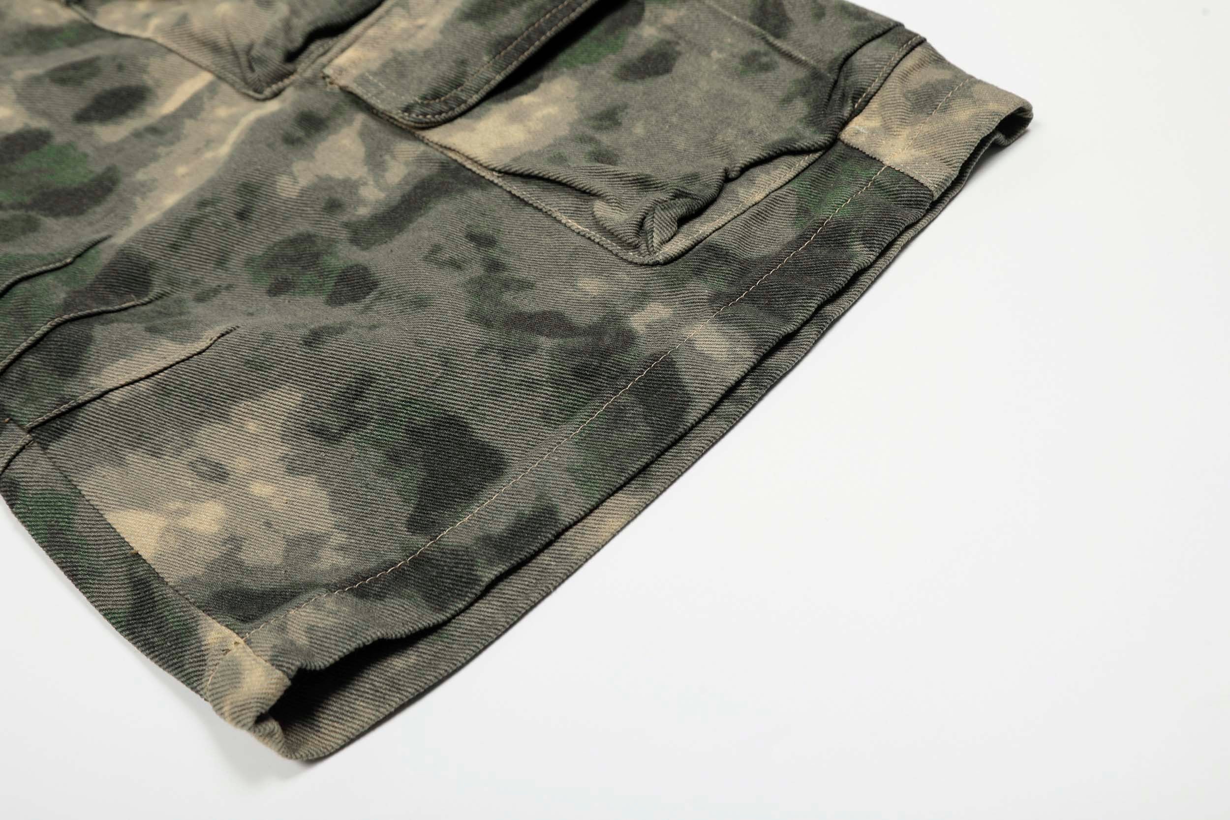 Camo Wide-Leg Cargo Knee-Length Shorts