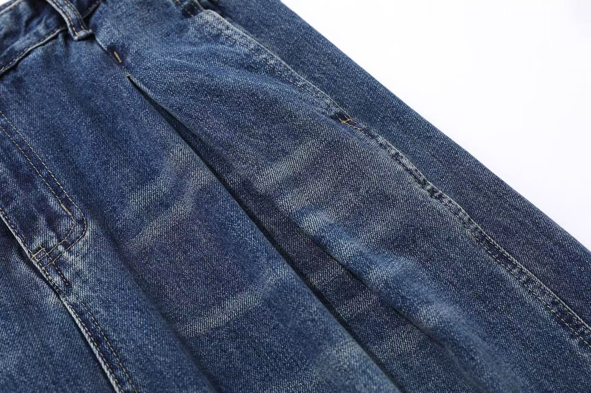 Washed Wide-Leg Baggy Jeans