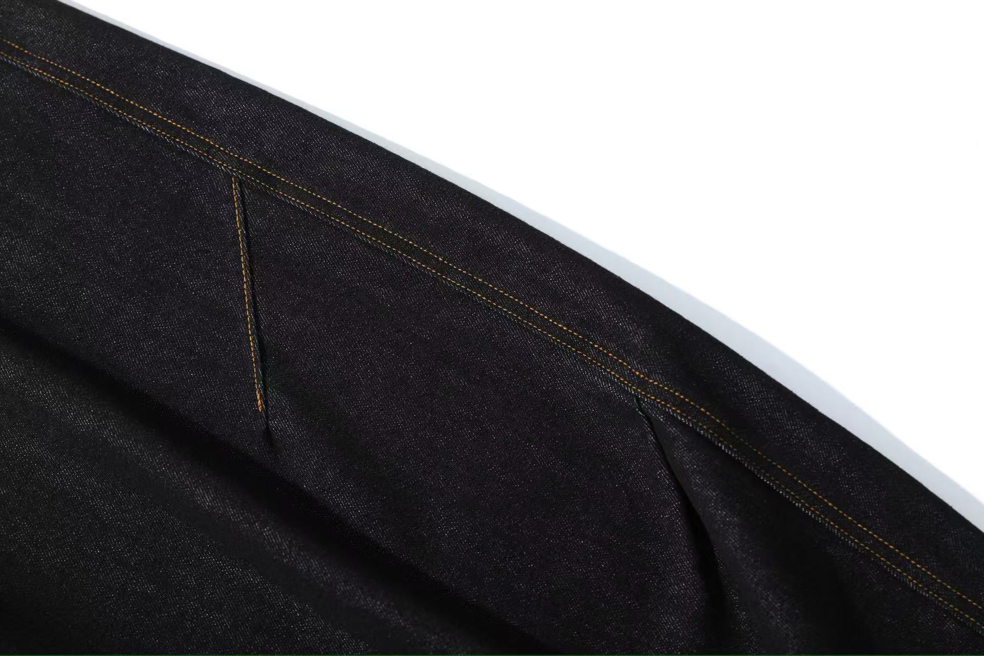 Wide-Leg Baggy Jeans