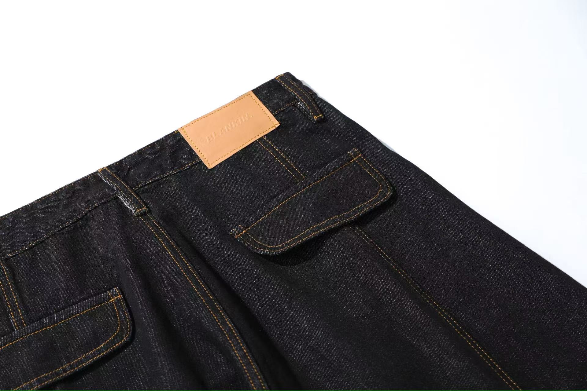 Wide-Leg Baggy Jeans