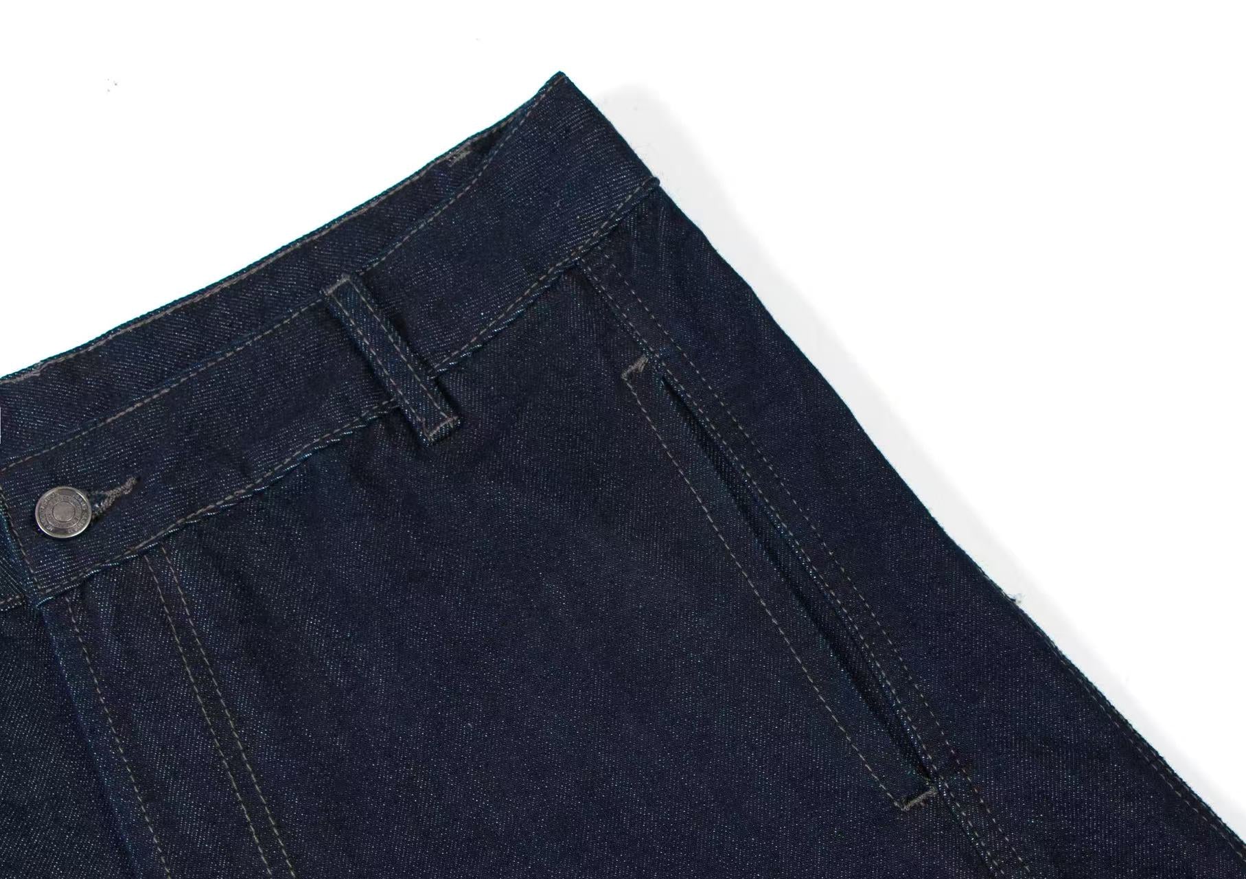 Wide-Leg Baggy Jeans