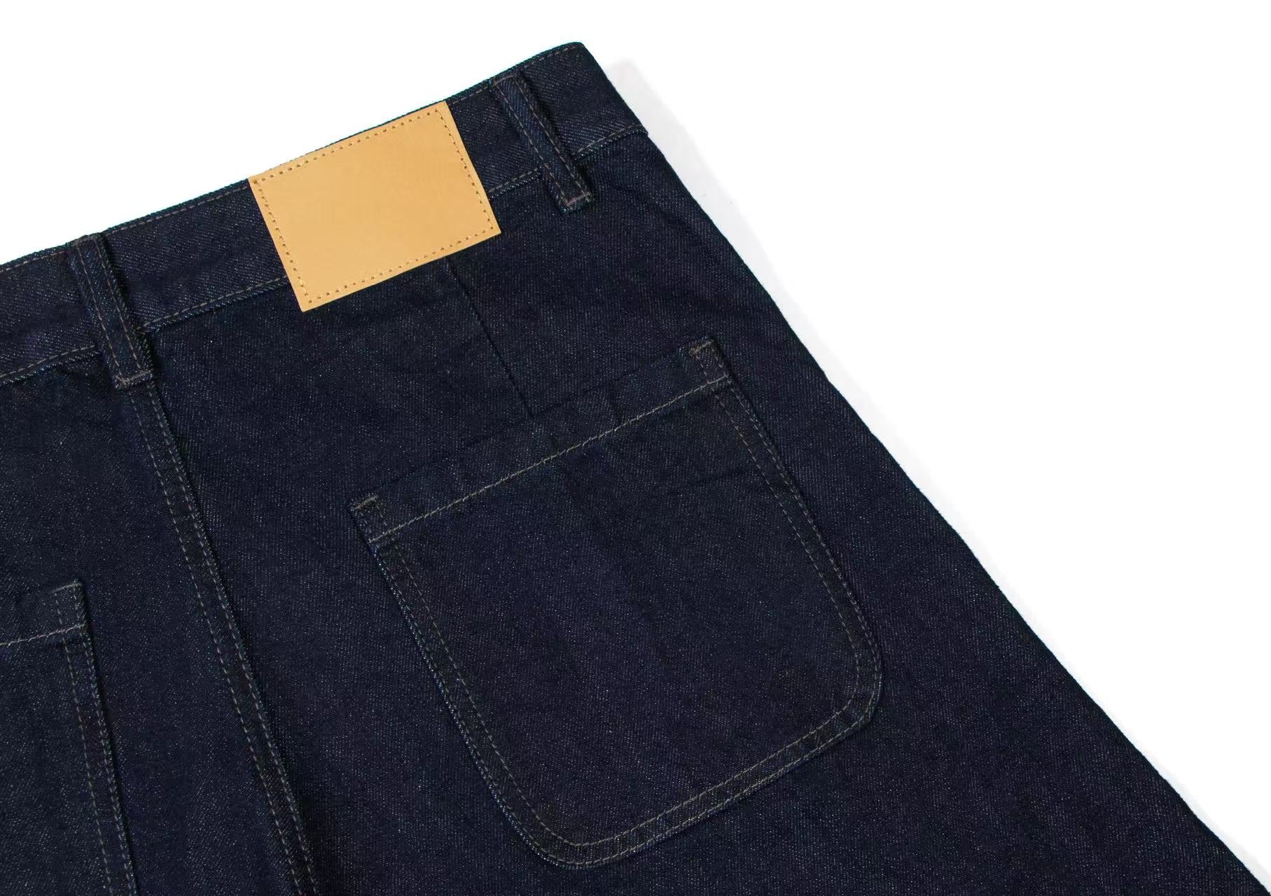 Wide-Leg Baggy Jeans