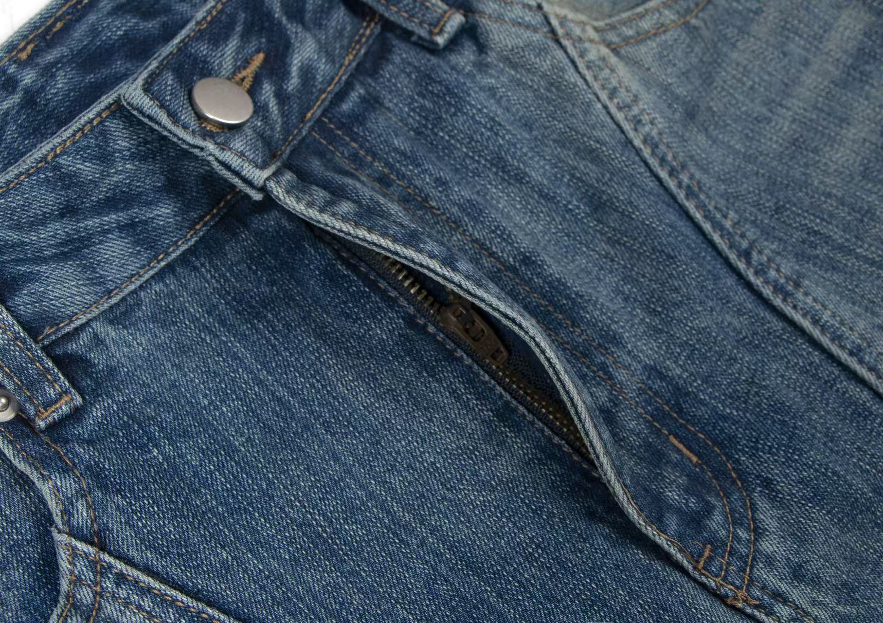 Washed Wide-Leg Baggy Jeans