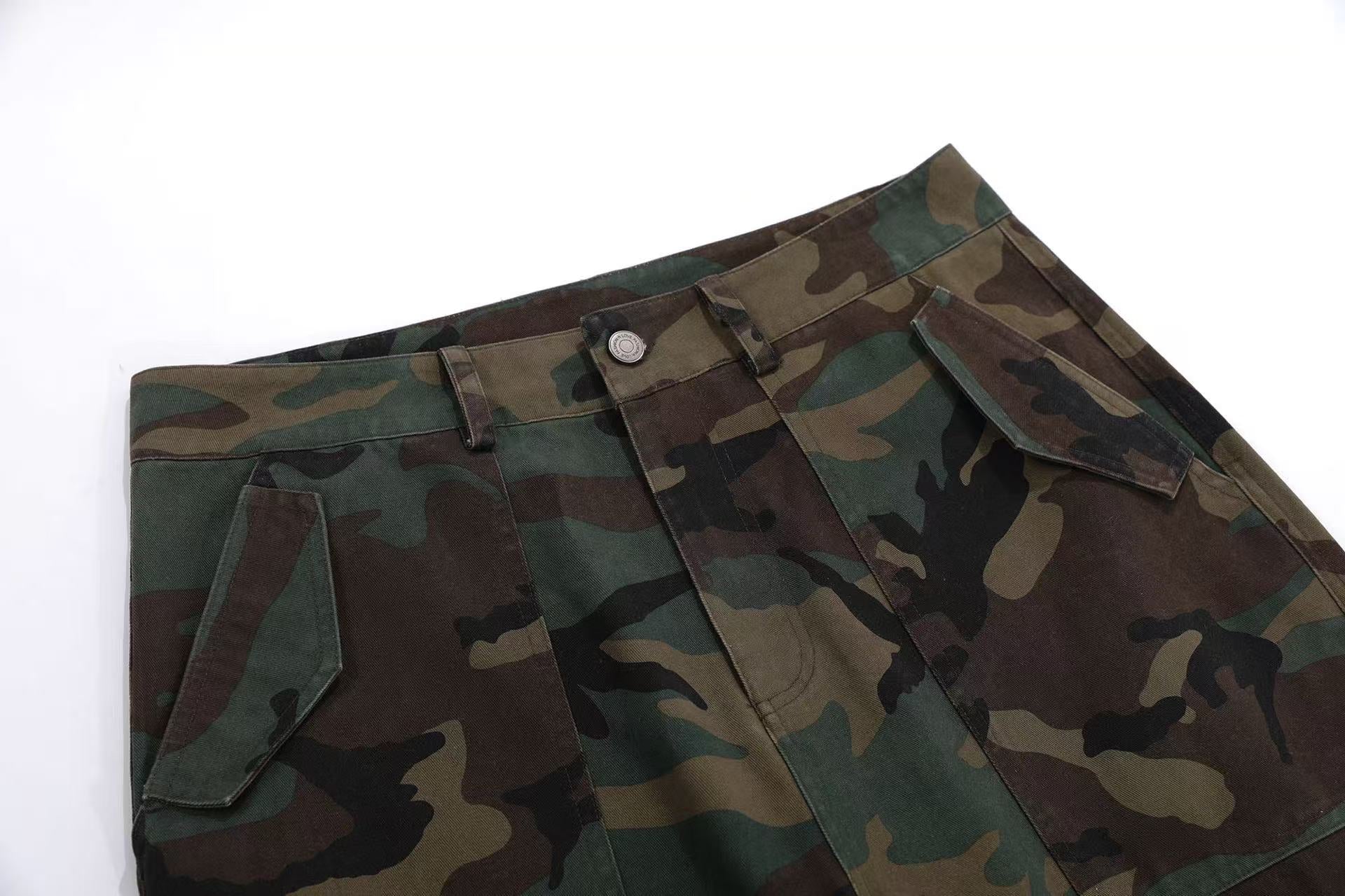 Camo Wide-Leg Cargo Pants